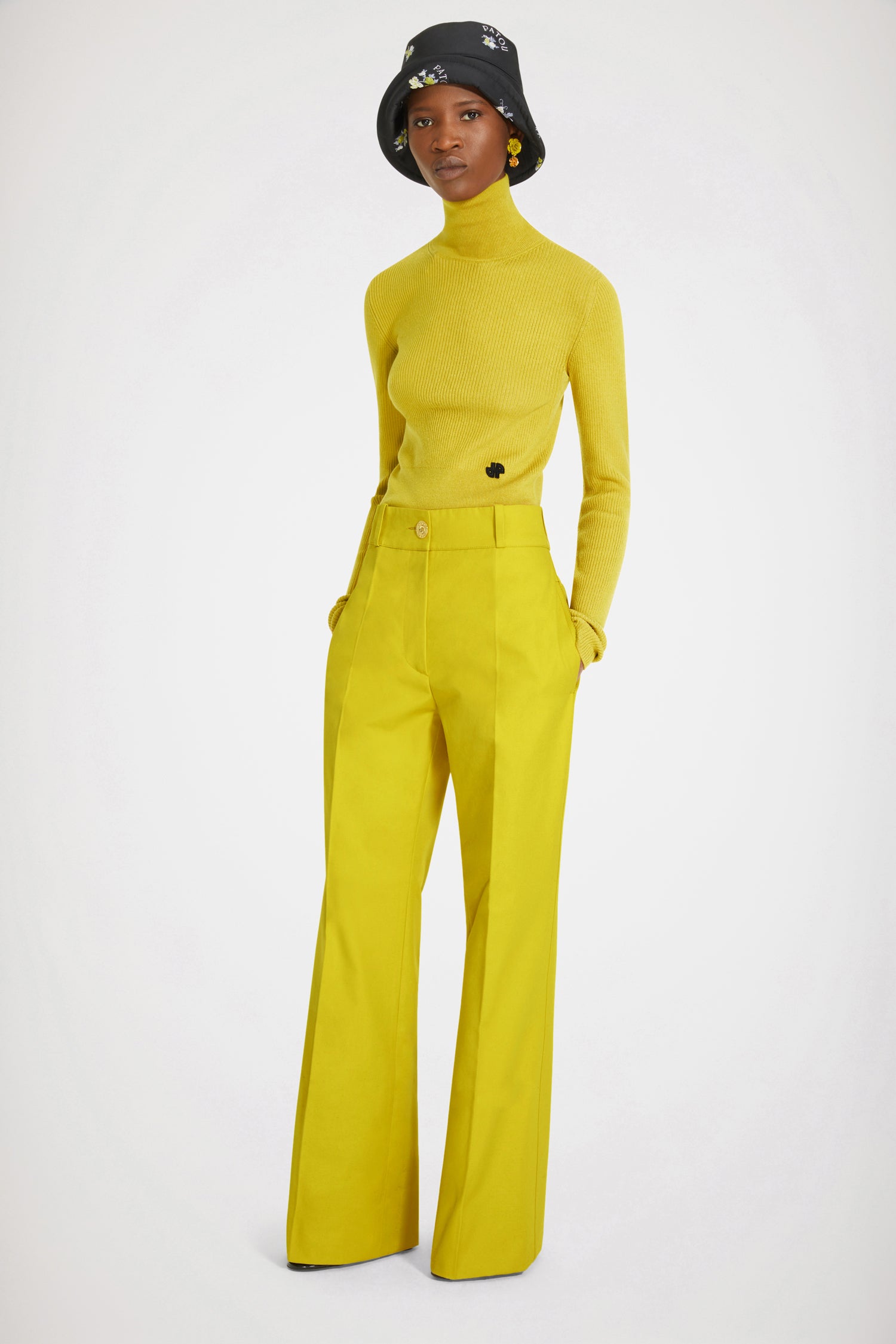 Patou H22TR0230124210A pantalon evase coton bio Absinthe