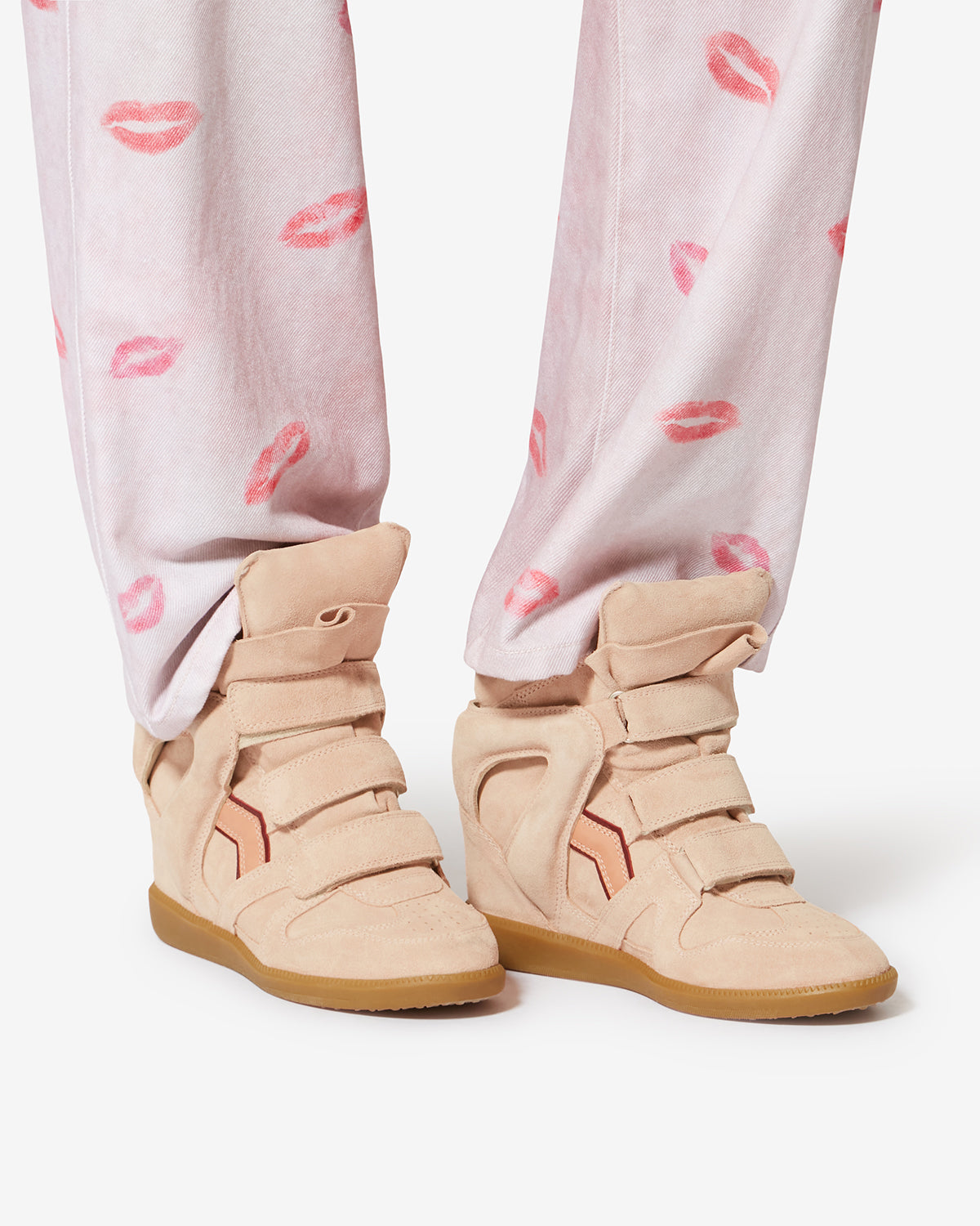 Isabel Marant Bekett baskets rose pêche compensées