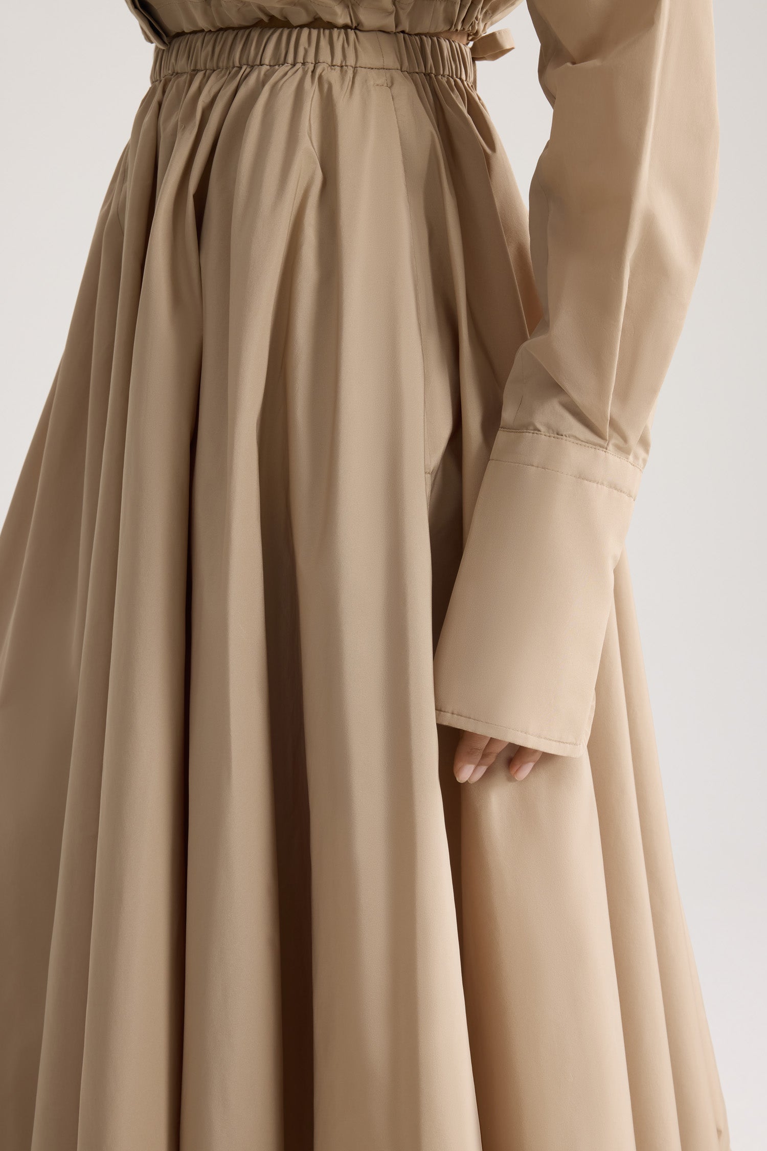 Patou P26SK111 jupe midi dune faille recyclée taille élastiquée