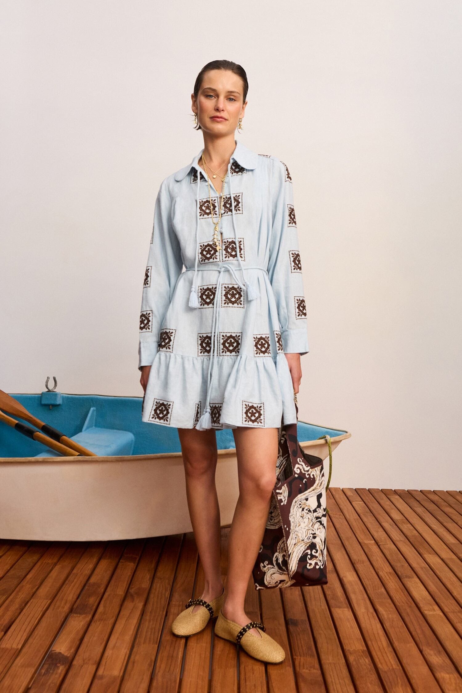 Alemäis Grace robe mini chemise en lin à volants