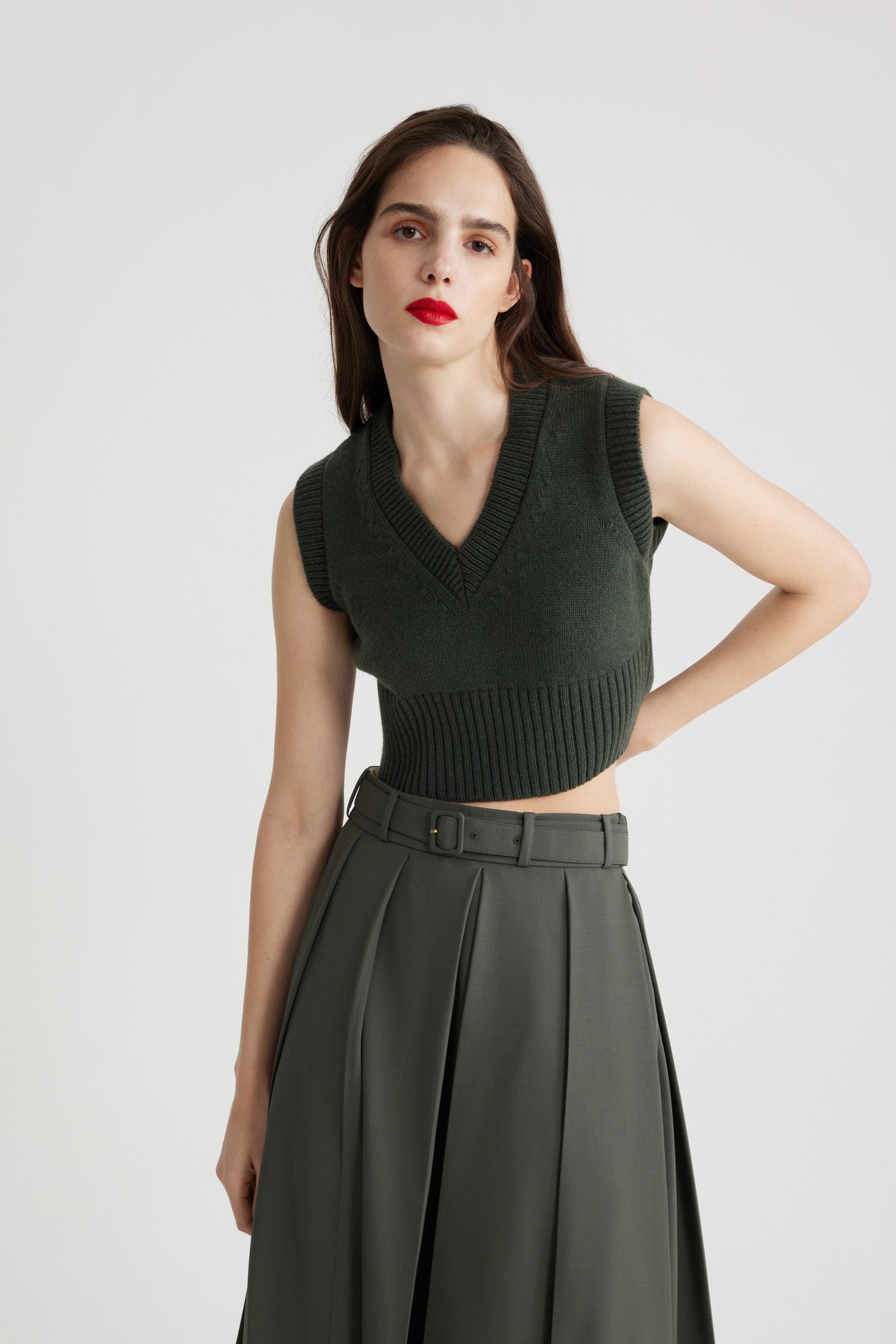 Patou KN204 gilet crop laine vert Bottle Green