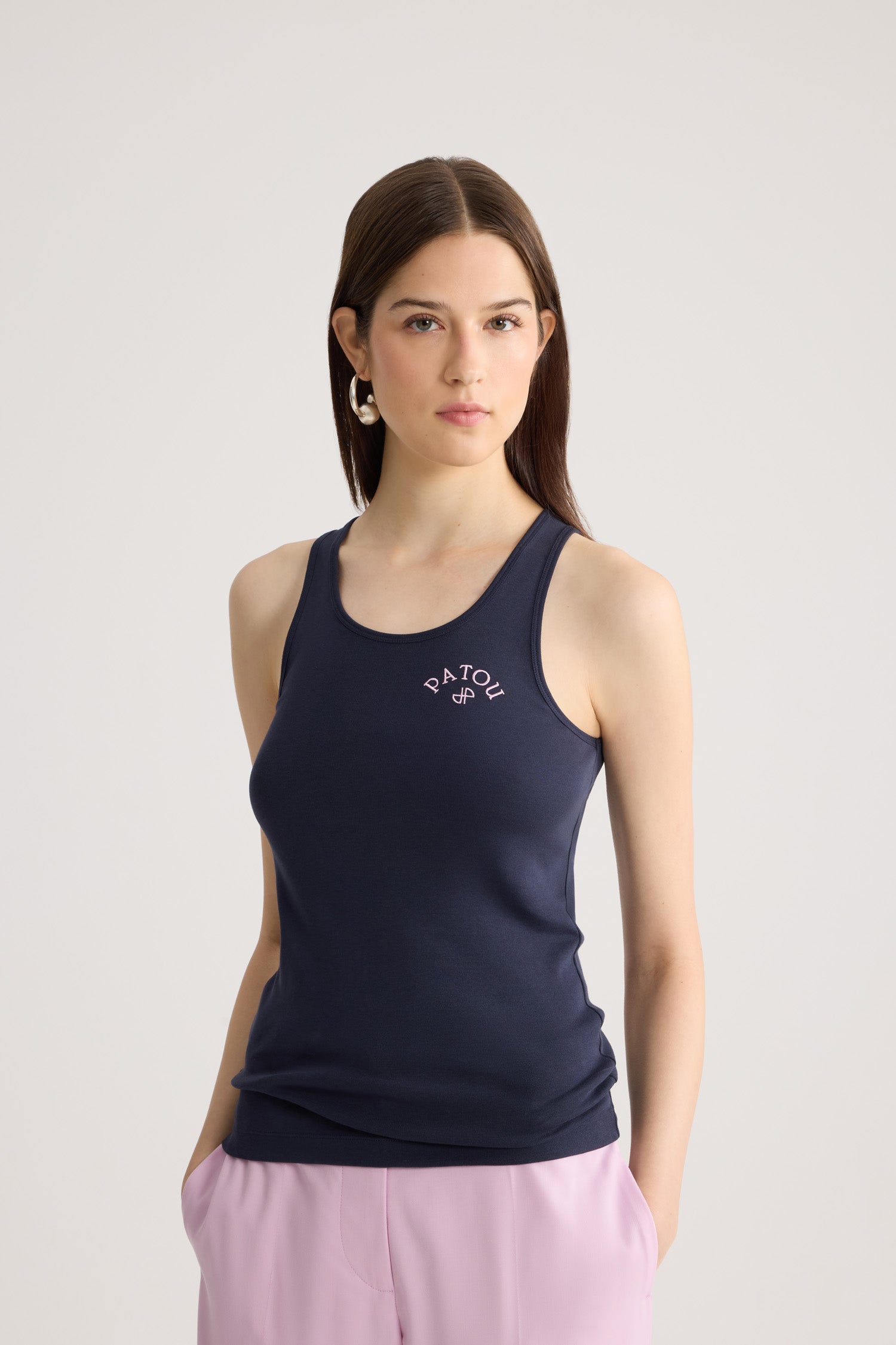 Patou JE210 débardeur coton bleu marine brodé rose