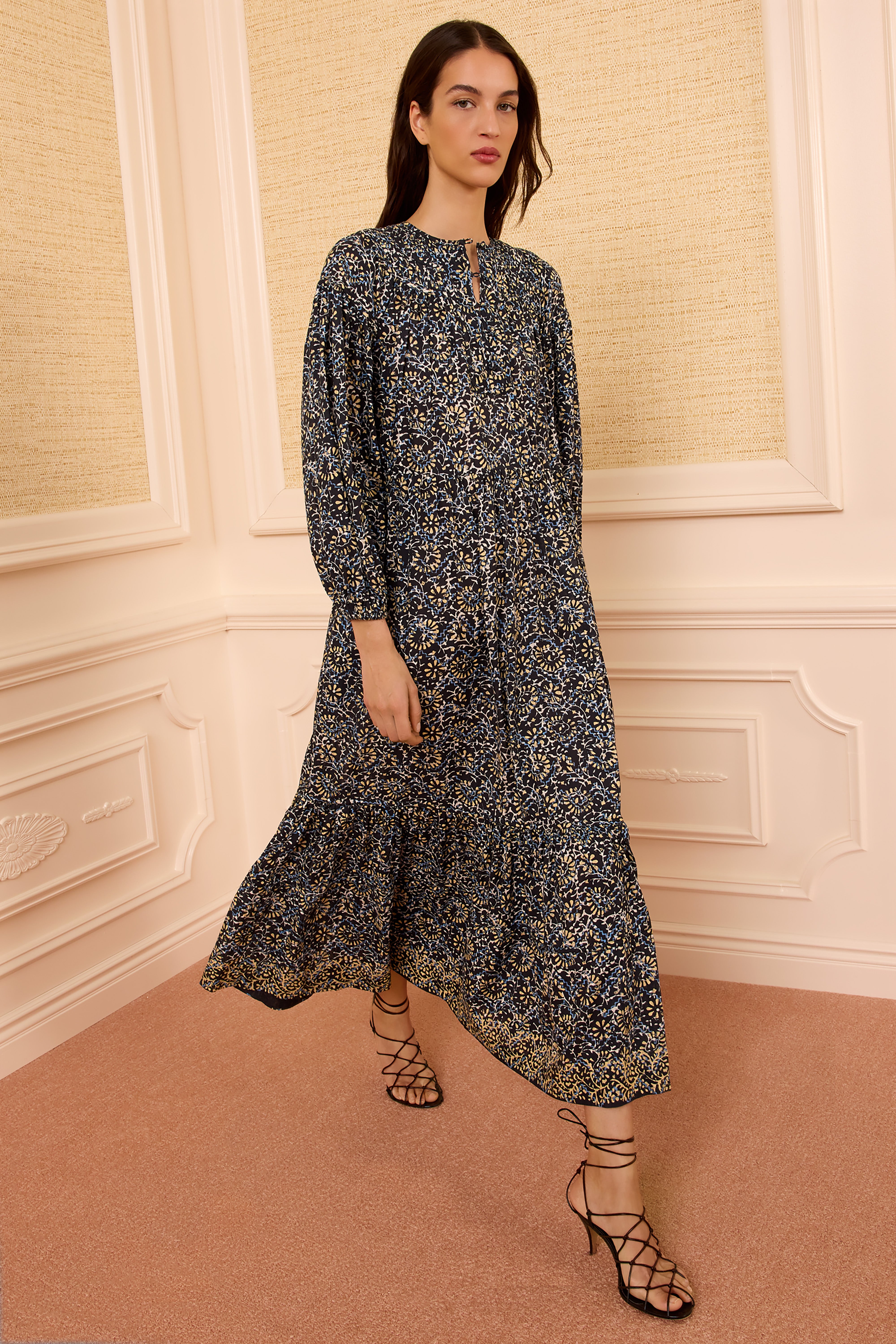 Ulla Johnson Serephina robe Midnight Bloom fleurie ceinture