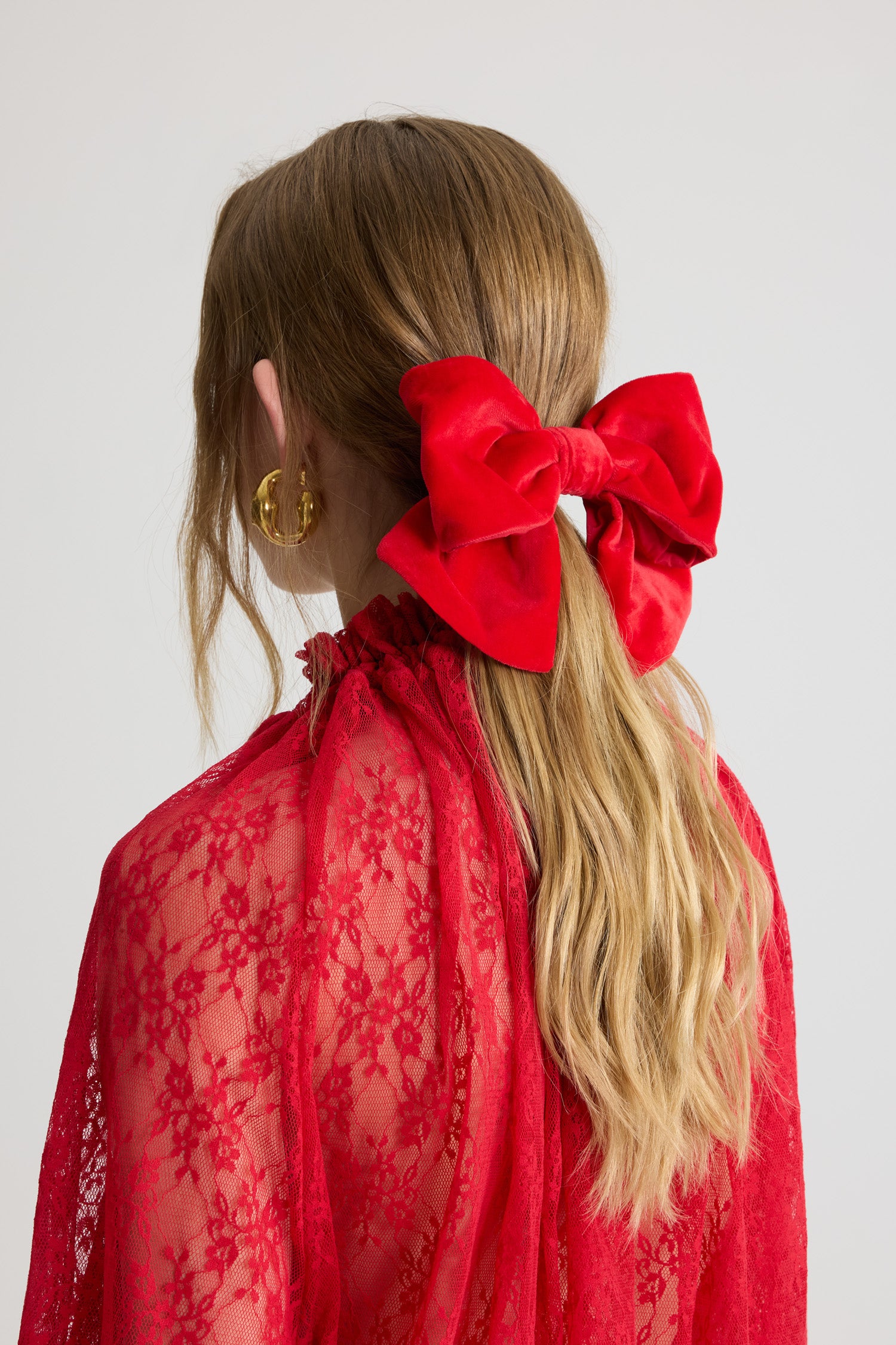 Patou AC110 barrette noeud velours coton rouge
