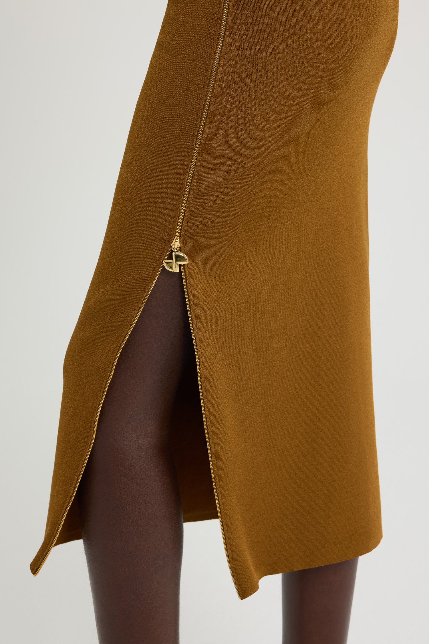 Patou P25KN2458071811C jupe midi crayon crepe Caramel