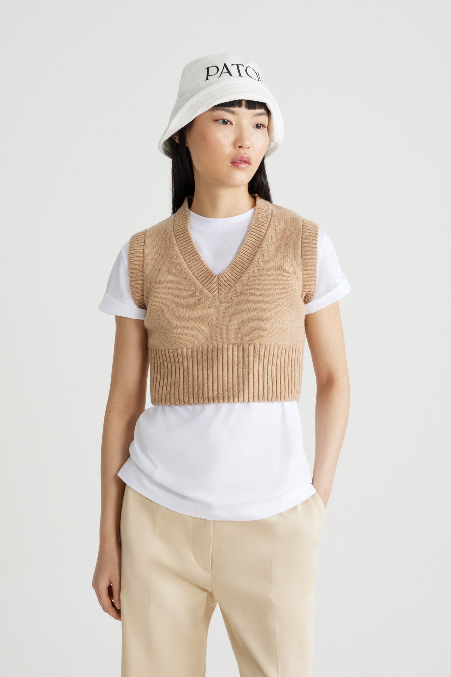 Patou Jackets H24KN2048064109B gilet laine cachemire beige