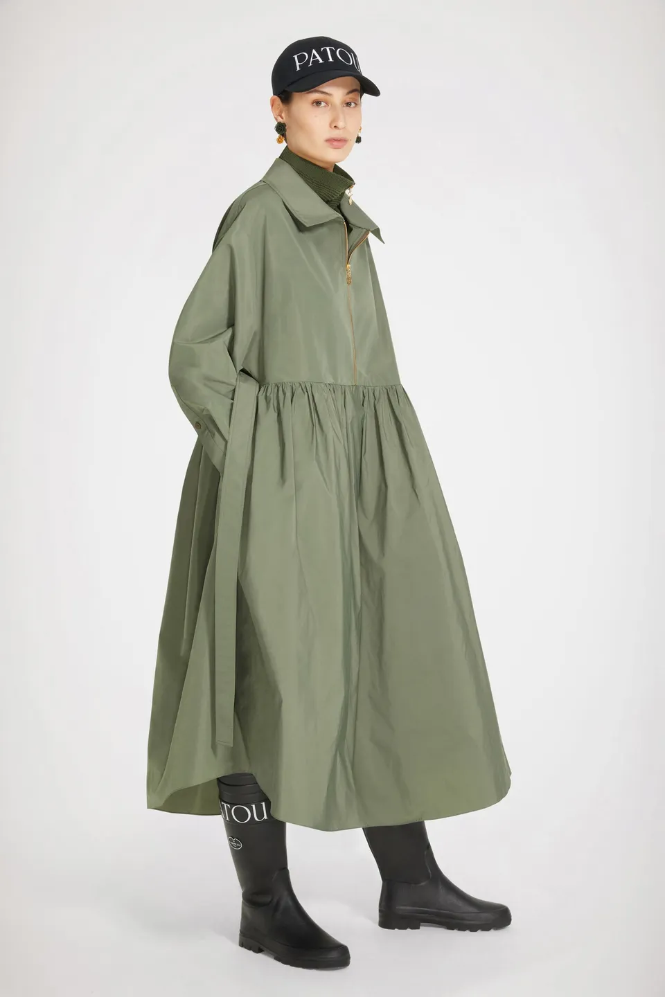 Patou DR095 robe maxi satin recyclé vert Loden