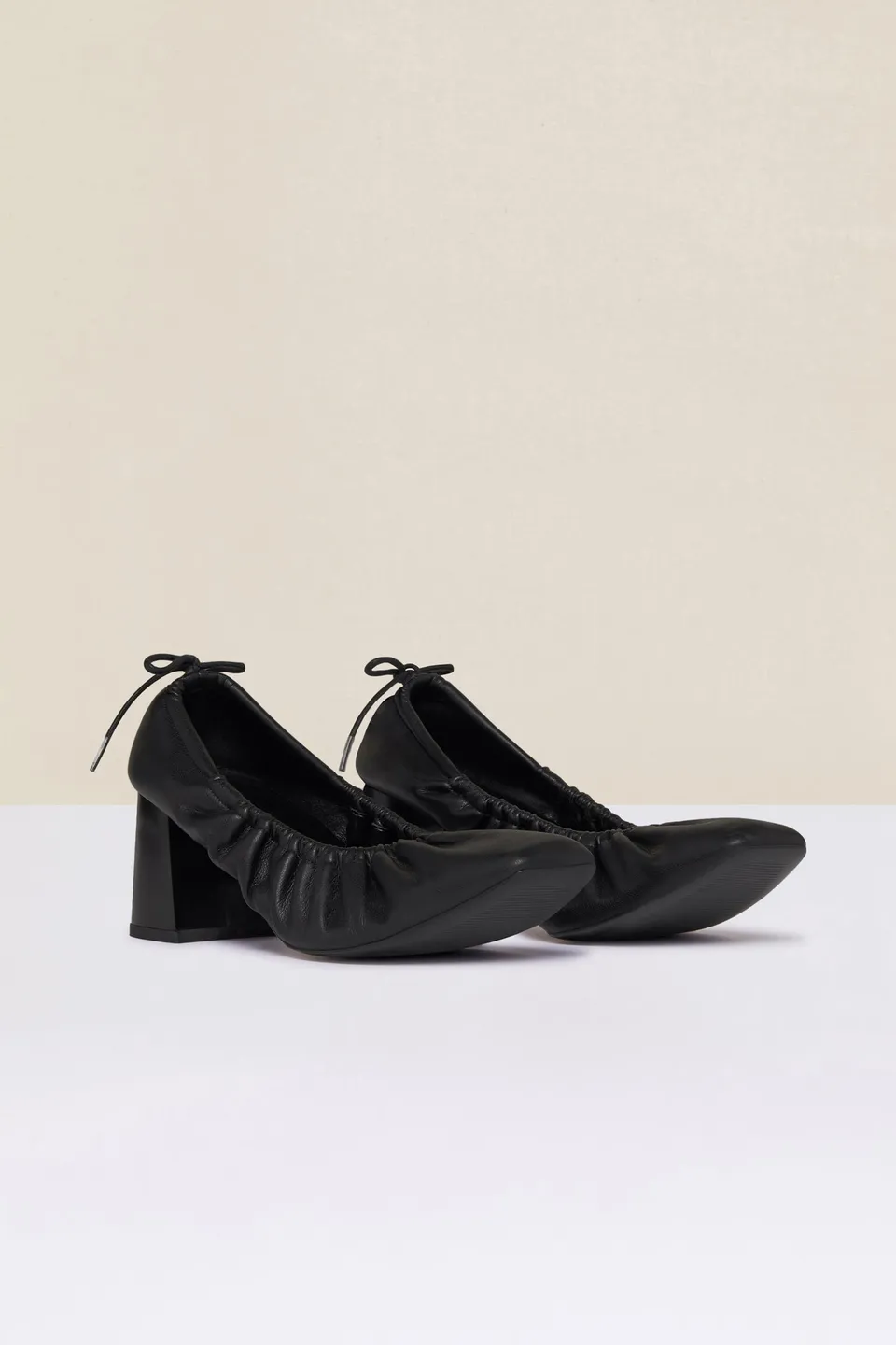 Patou FO005 escarpins cuir vegan noirs talon bloc
