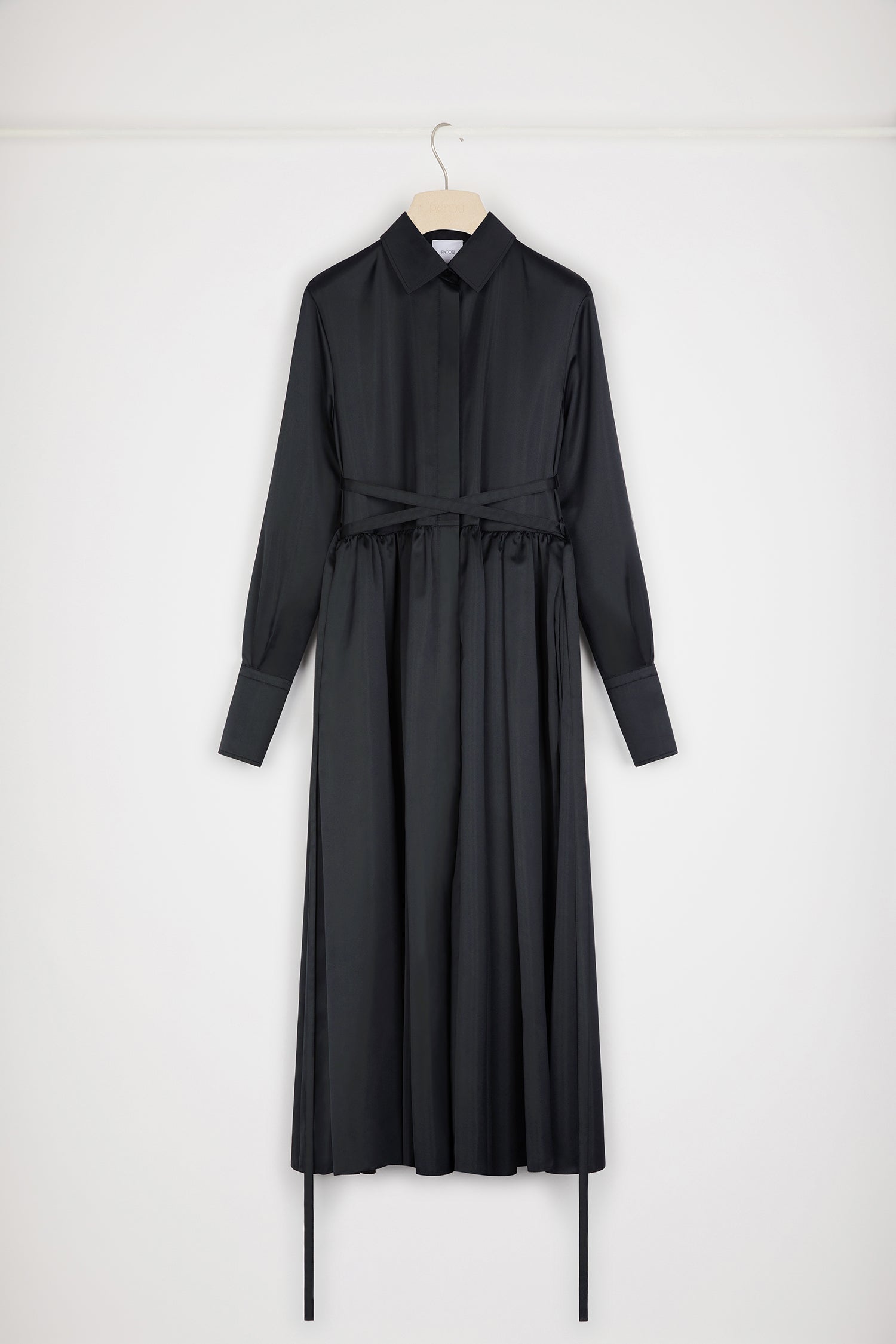 Patou DR126 robe chemise midi noire satin recyclé