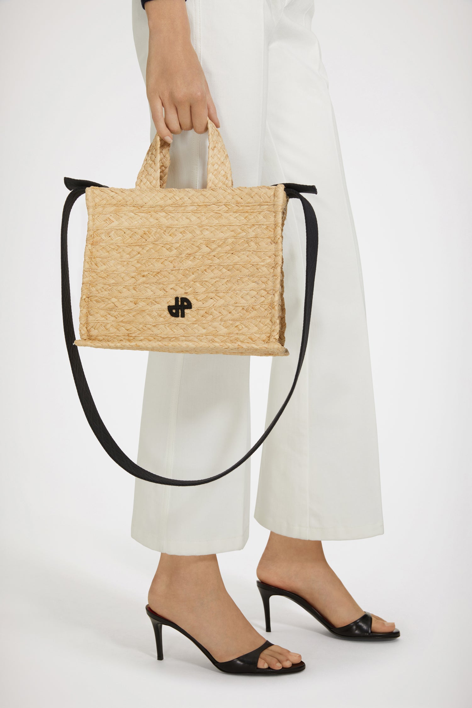 Patou AC025 tote raphia vanilla petit JP