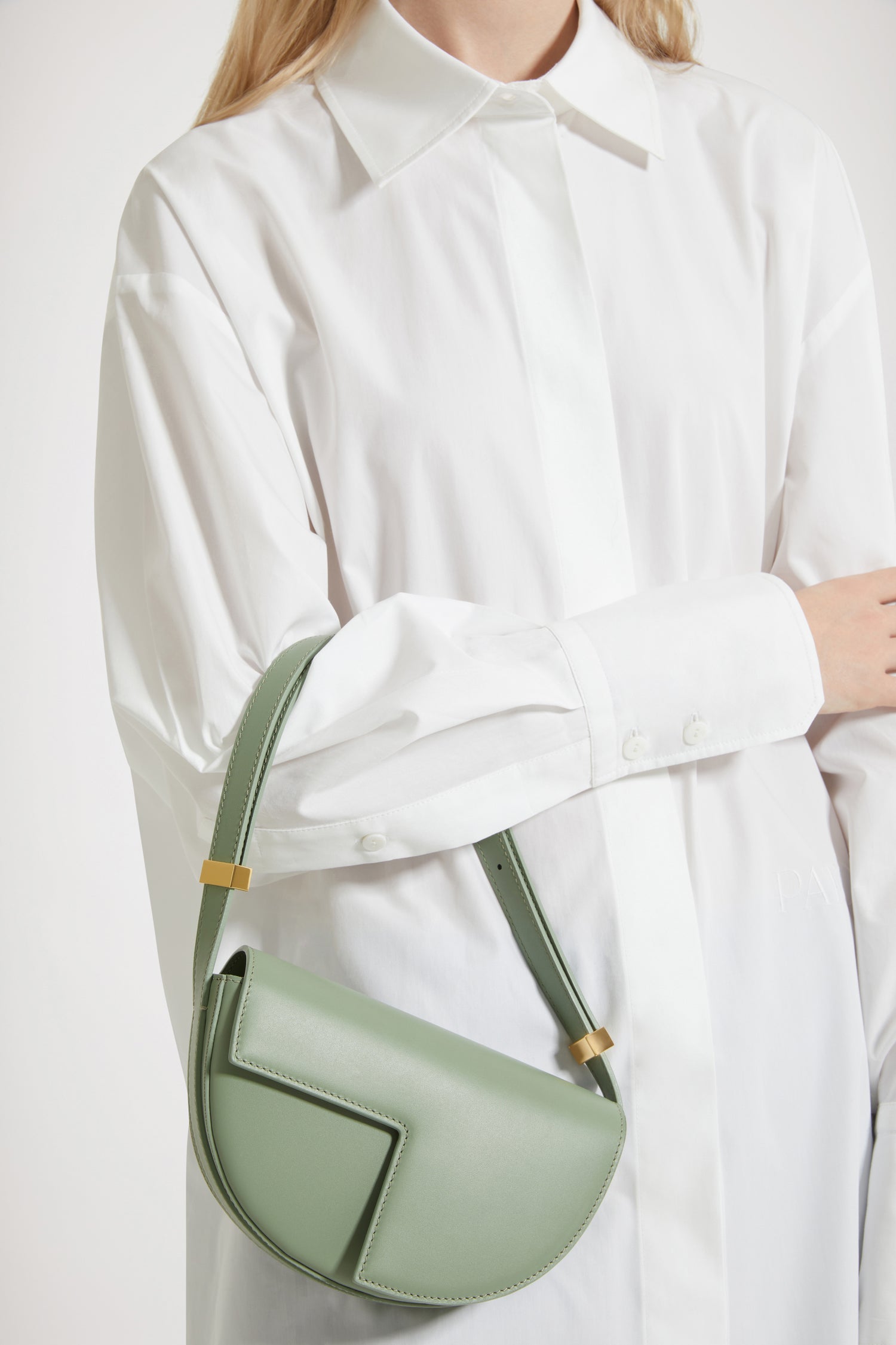 Patou BA003 sac Le Petit Patou cuir vert Dark Almond 20cm