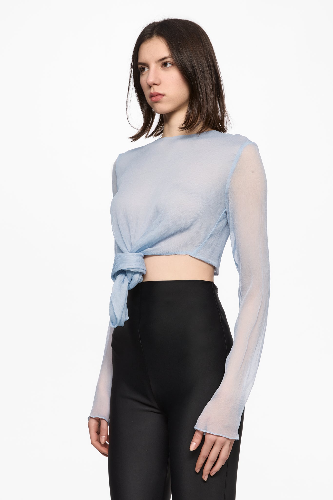 ATU Body Couture TETHER top soie bleu clair manches longues