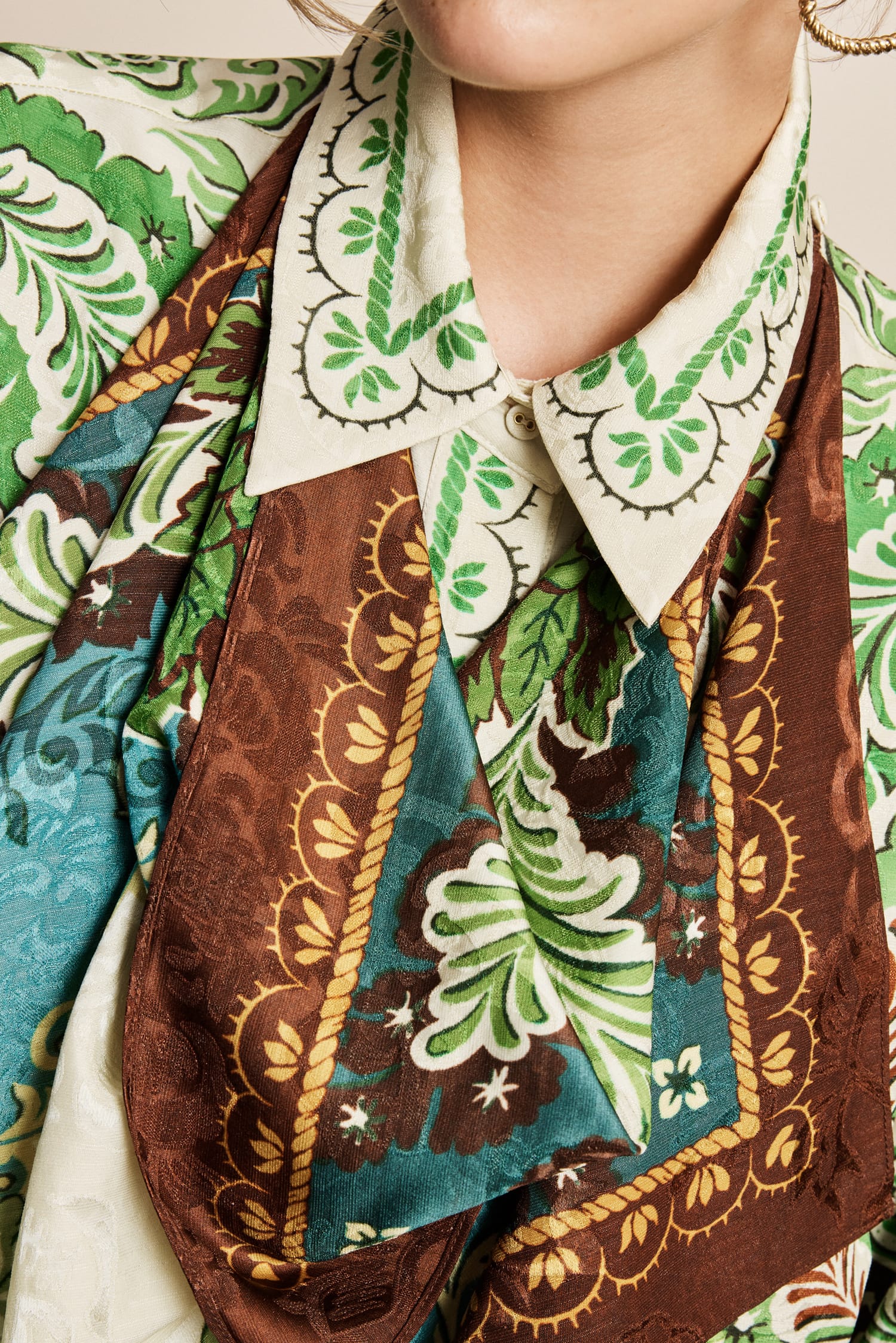 Alemais Florence chemise satin jacquard à foulard