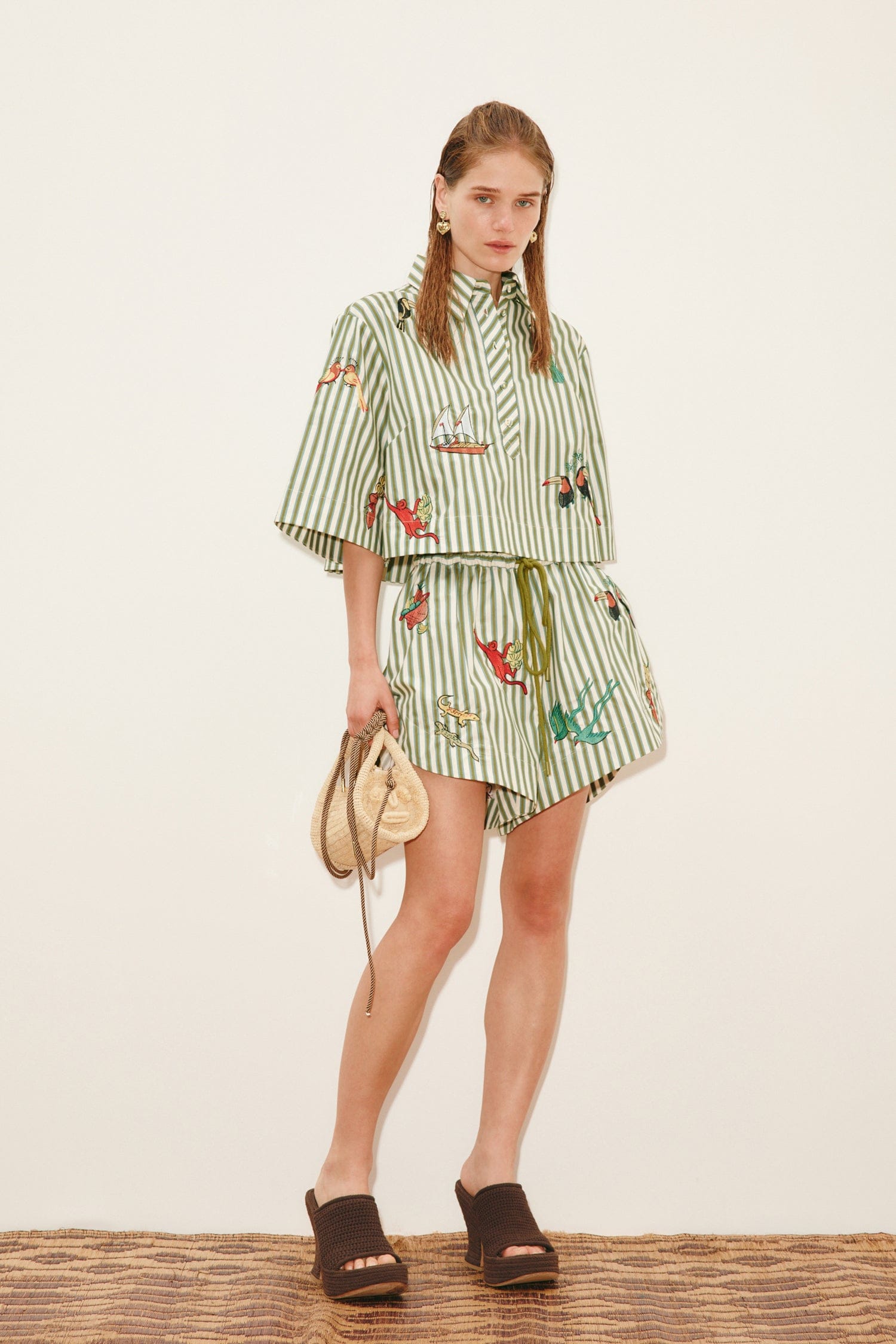 Alemäis Bisou Embroidered Short femme coton bio brodé