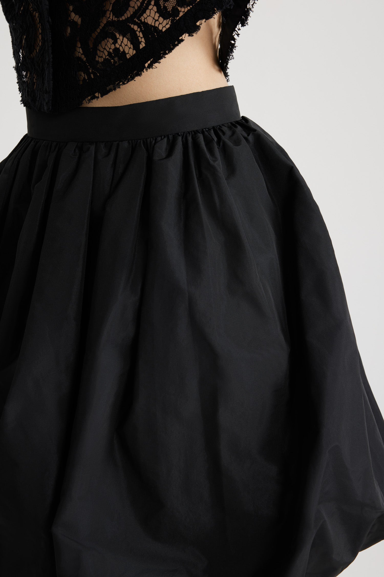 Patou SK003 jupe boule faille recyclée noire