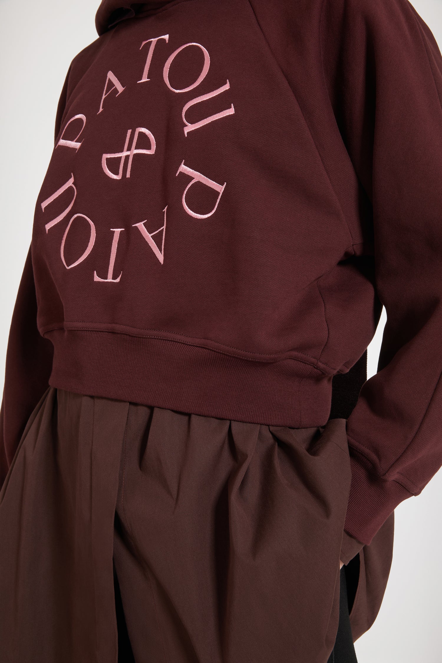 Patou JE069 sweat capuche Medallion dahlia coton bio