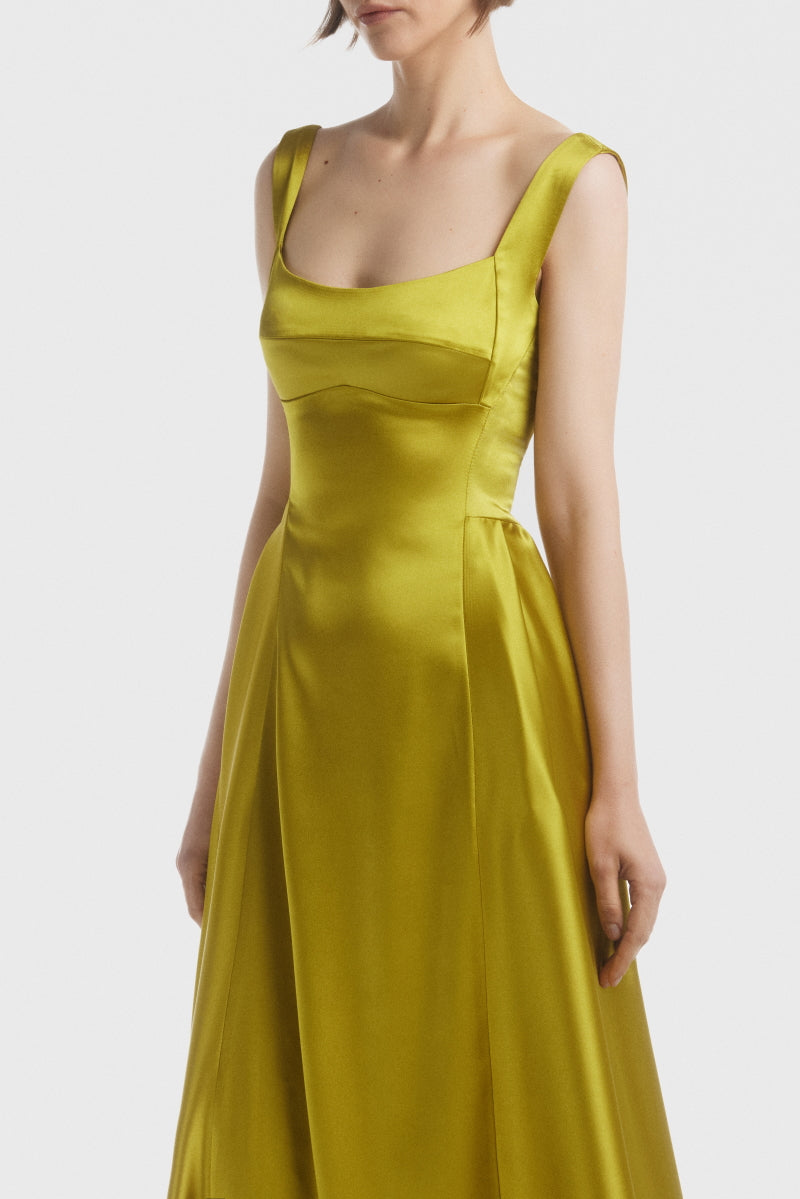 ATU Body Couture Pistachio robe longue satinée corset vert