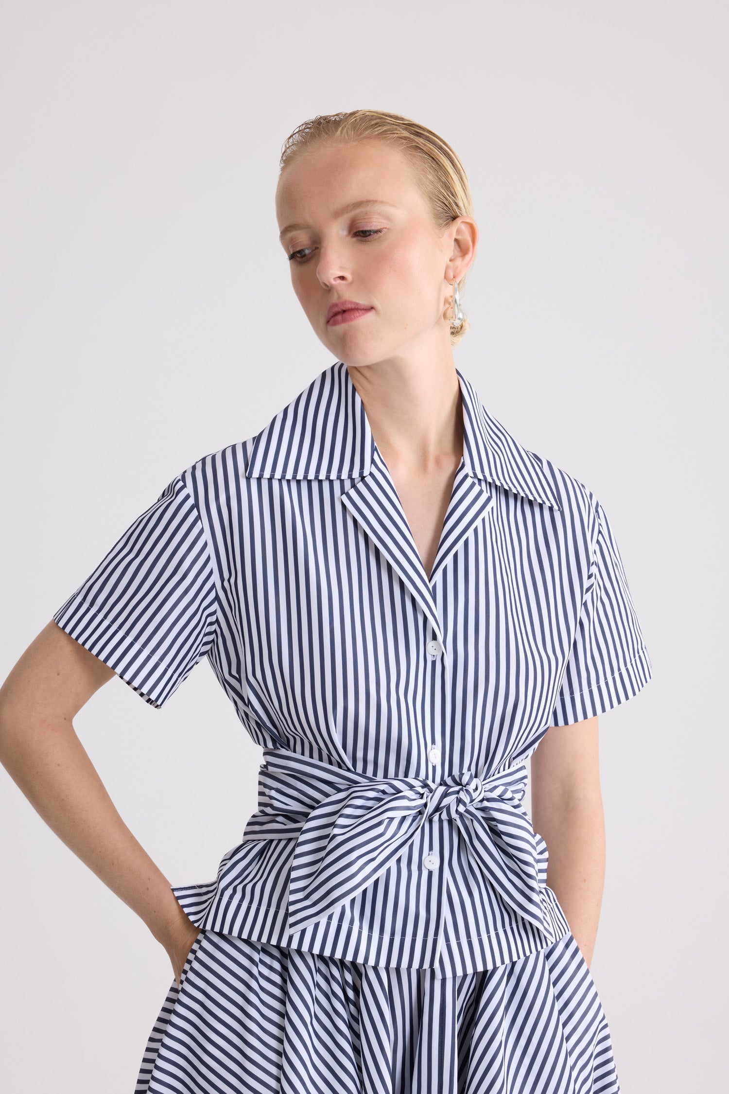Patou P26BL058 chemise nouée Offshore Stripes rayée
