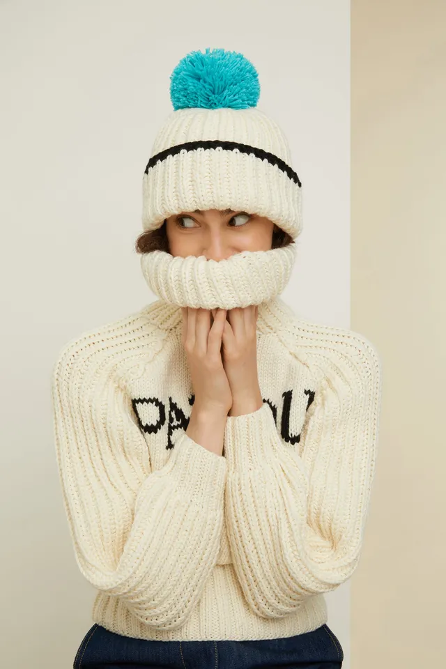 Patou KN085 bonnet laine merinos ivoire pompon