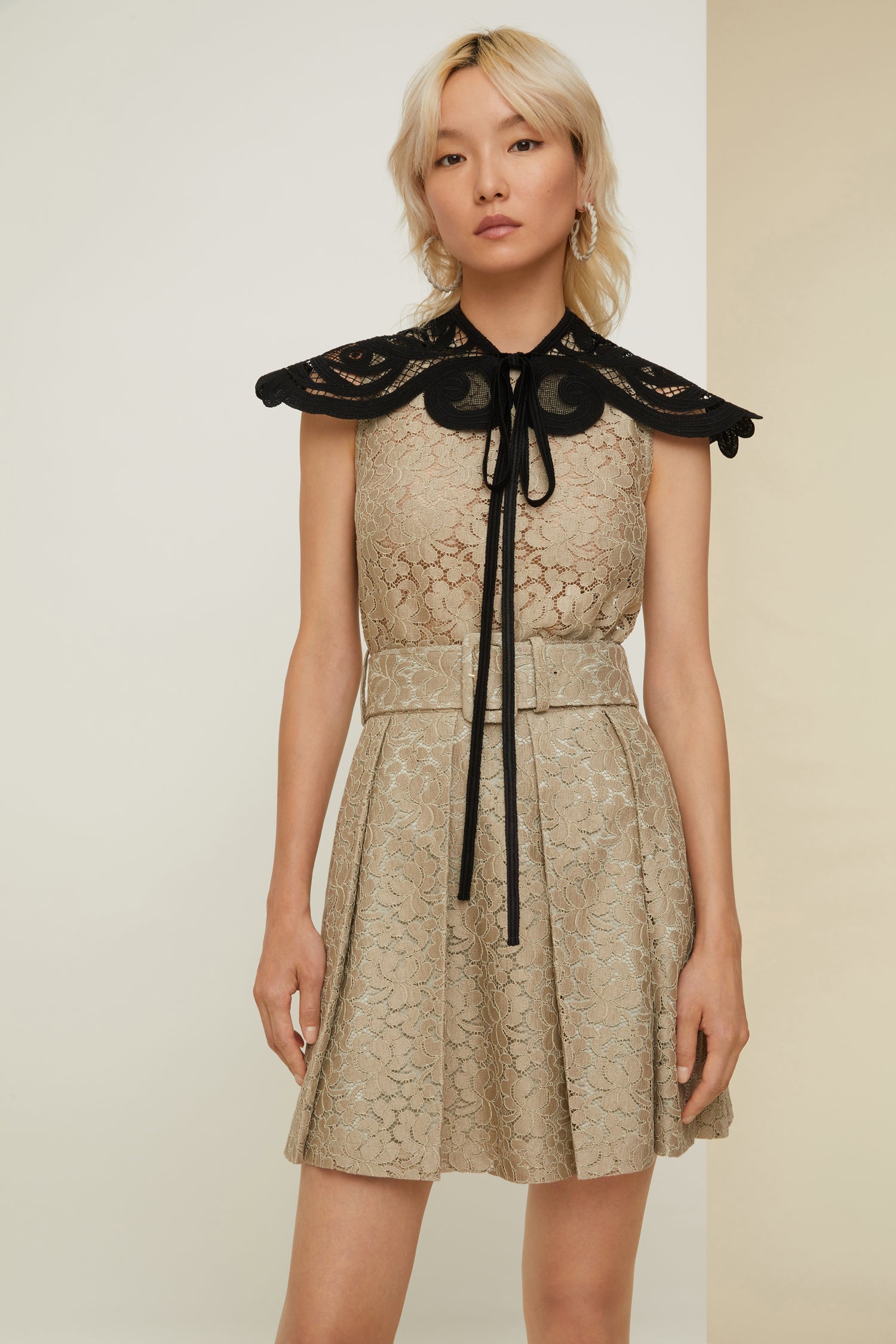 Patou DR089 robe dentelle éco Parchment 34-42 plissée