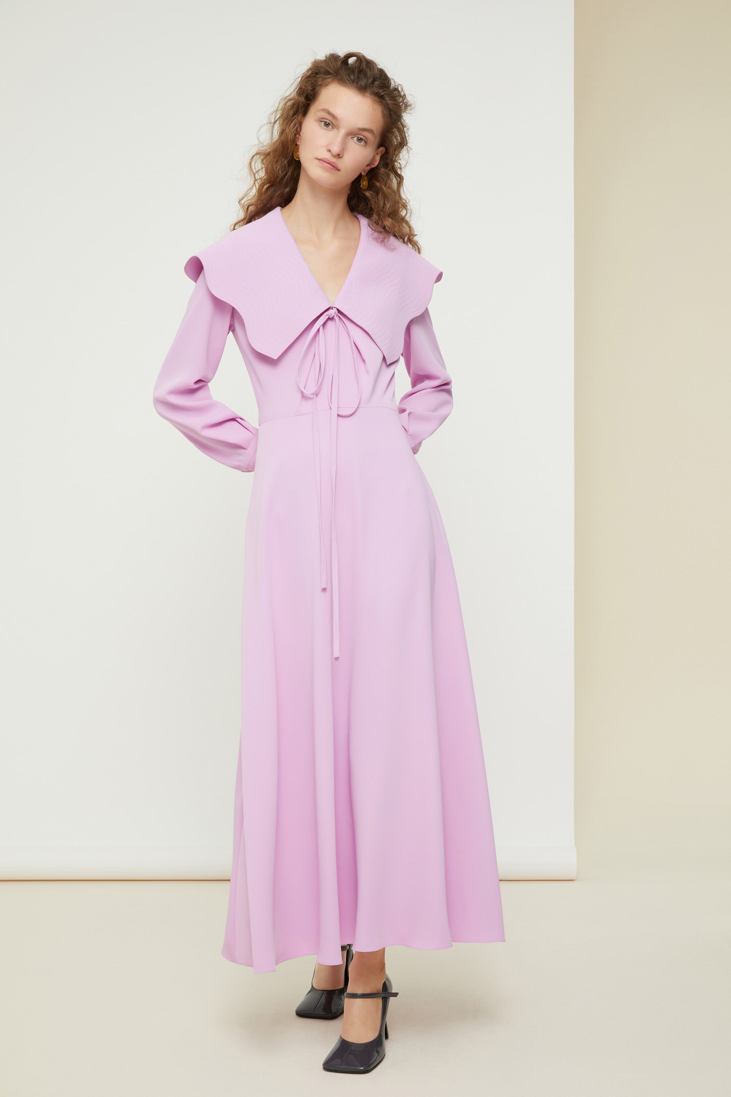 Patou Oversized collar maxi dress robe lilas cady recyclé