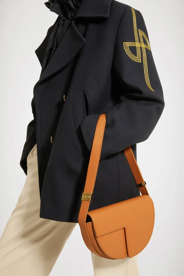Patou BA001 sac Le Patou cuir cannelle 25 cm