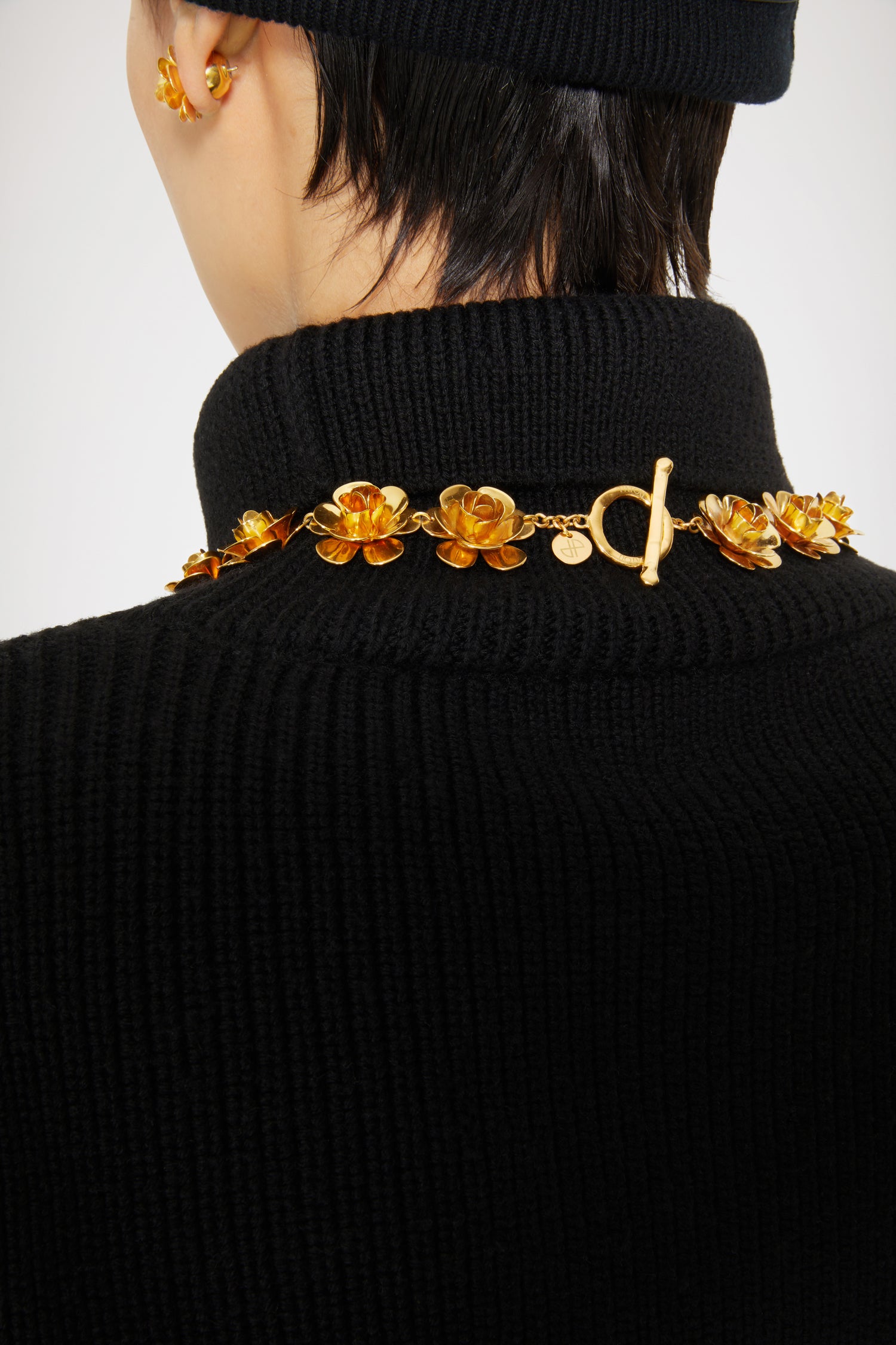 Patou JW090 collier fleur doré 46 cm taille unique