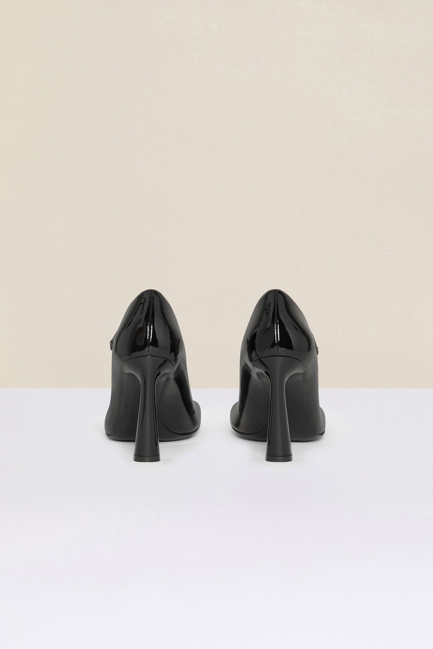 Patou Mary Jane P21FO007 escarpins noirs vernis