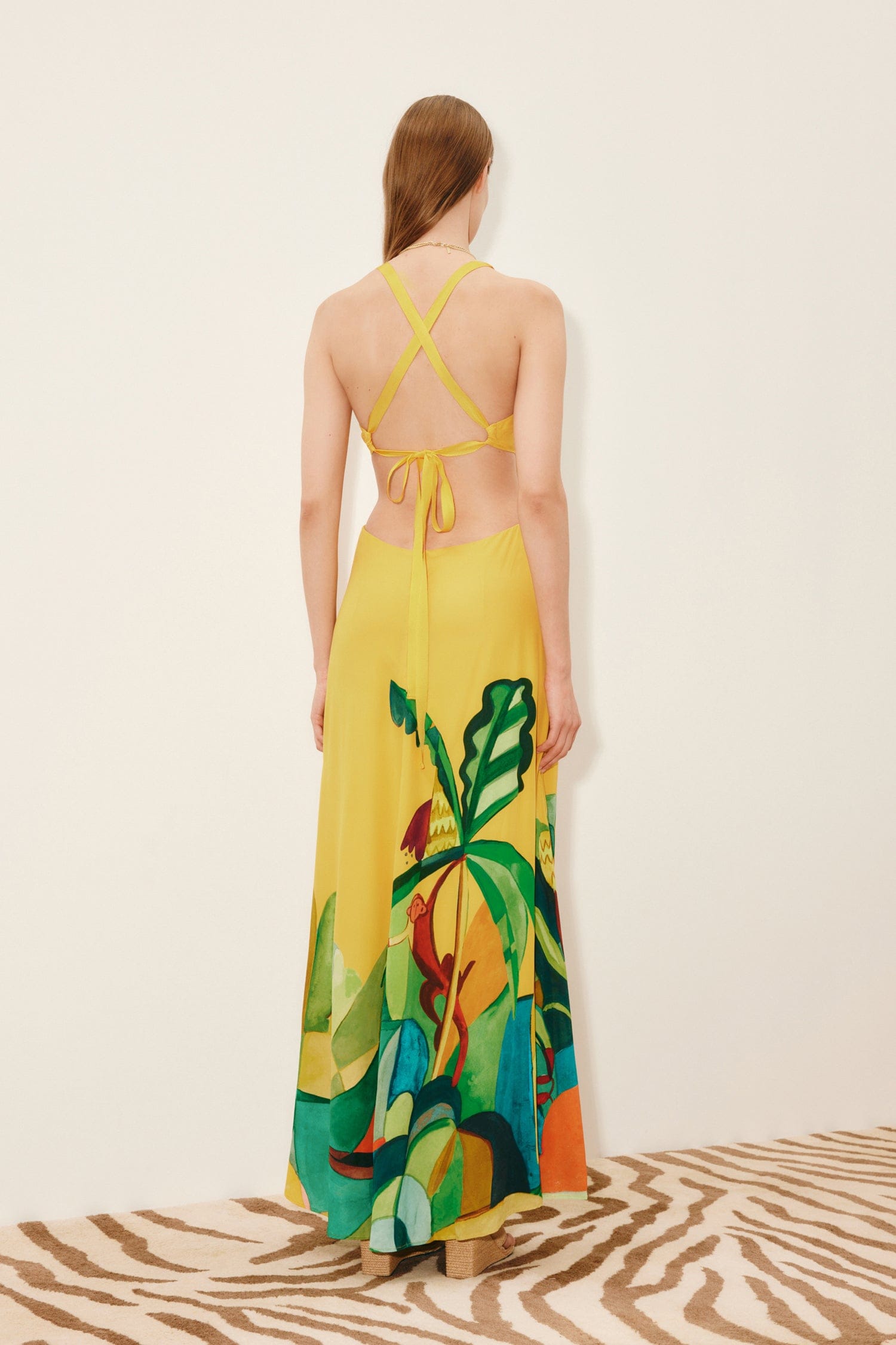 Alemais Mokshini robe midi soie découpes taille
