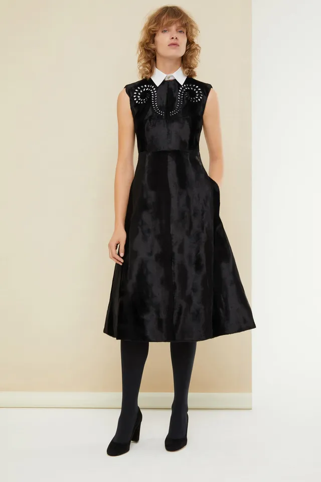 Patou H21DR063 robe midi faux ponyskin noire col