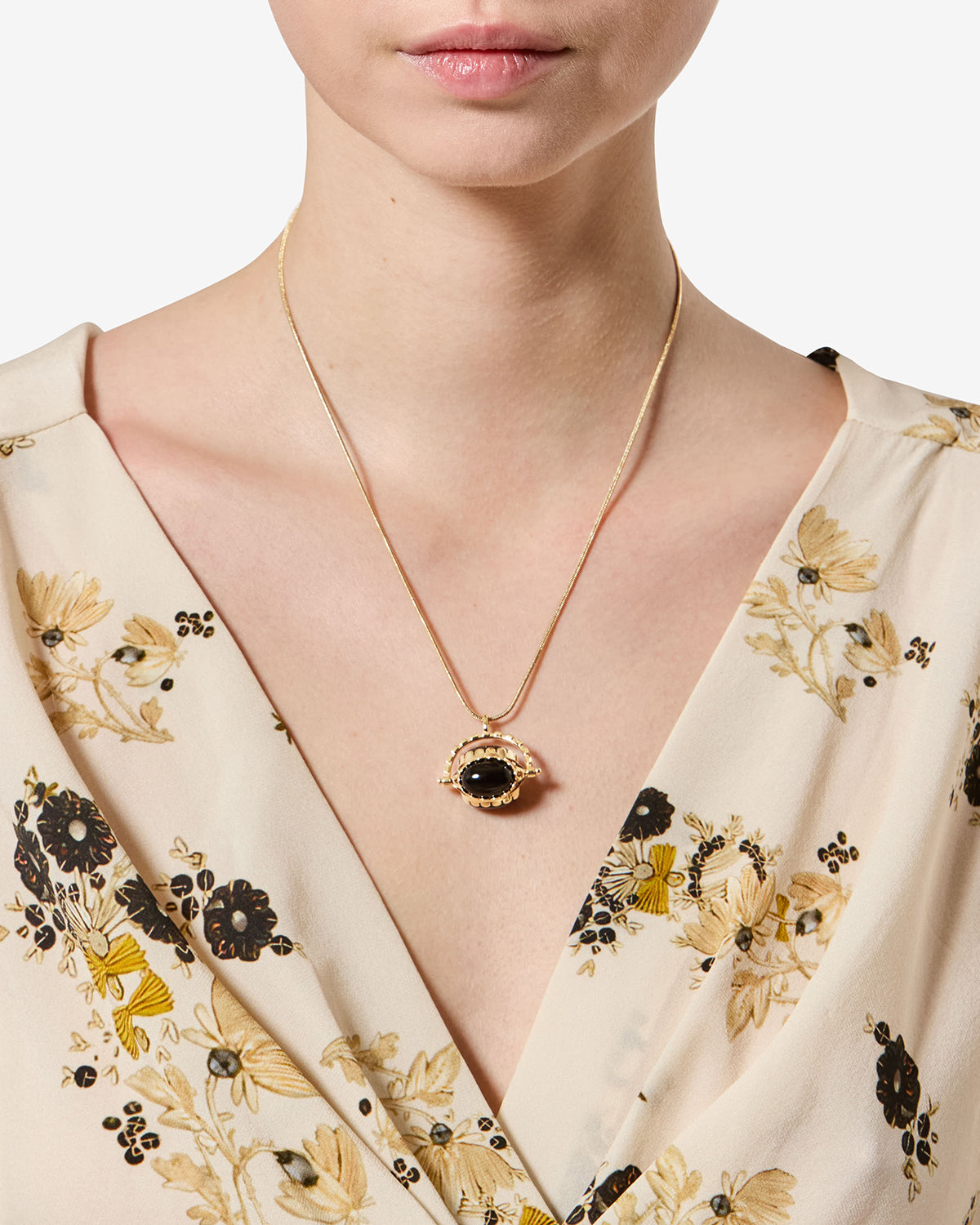 Isabel Marant Hanae Collier pendentif noir doré