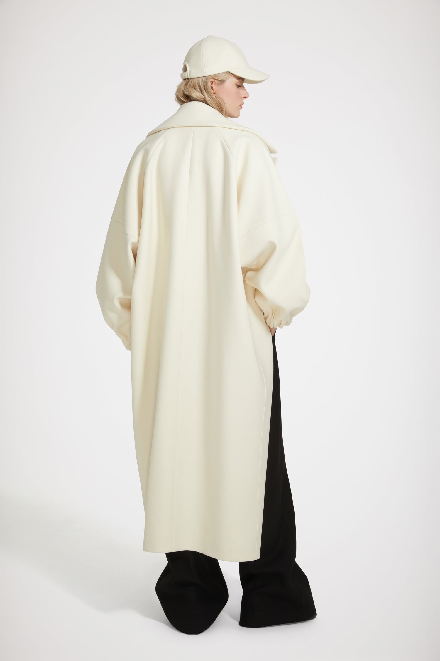 Patou Coats CO018 manteau laine blanc Avalanche