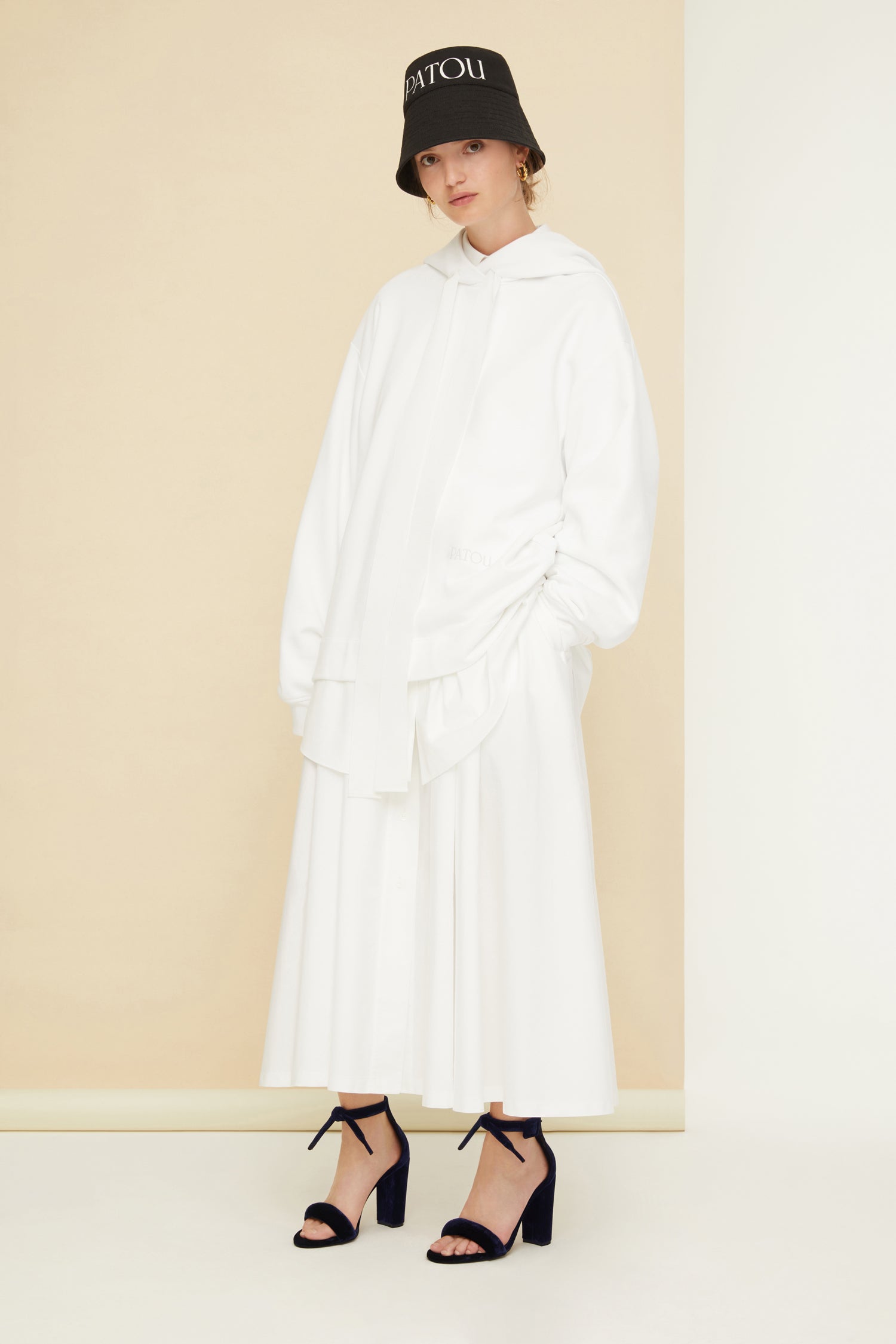 Patou Puss in Boots JE037 hoodie coton bio blanc XS-XL