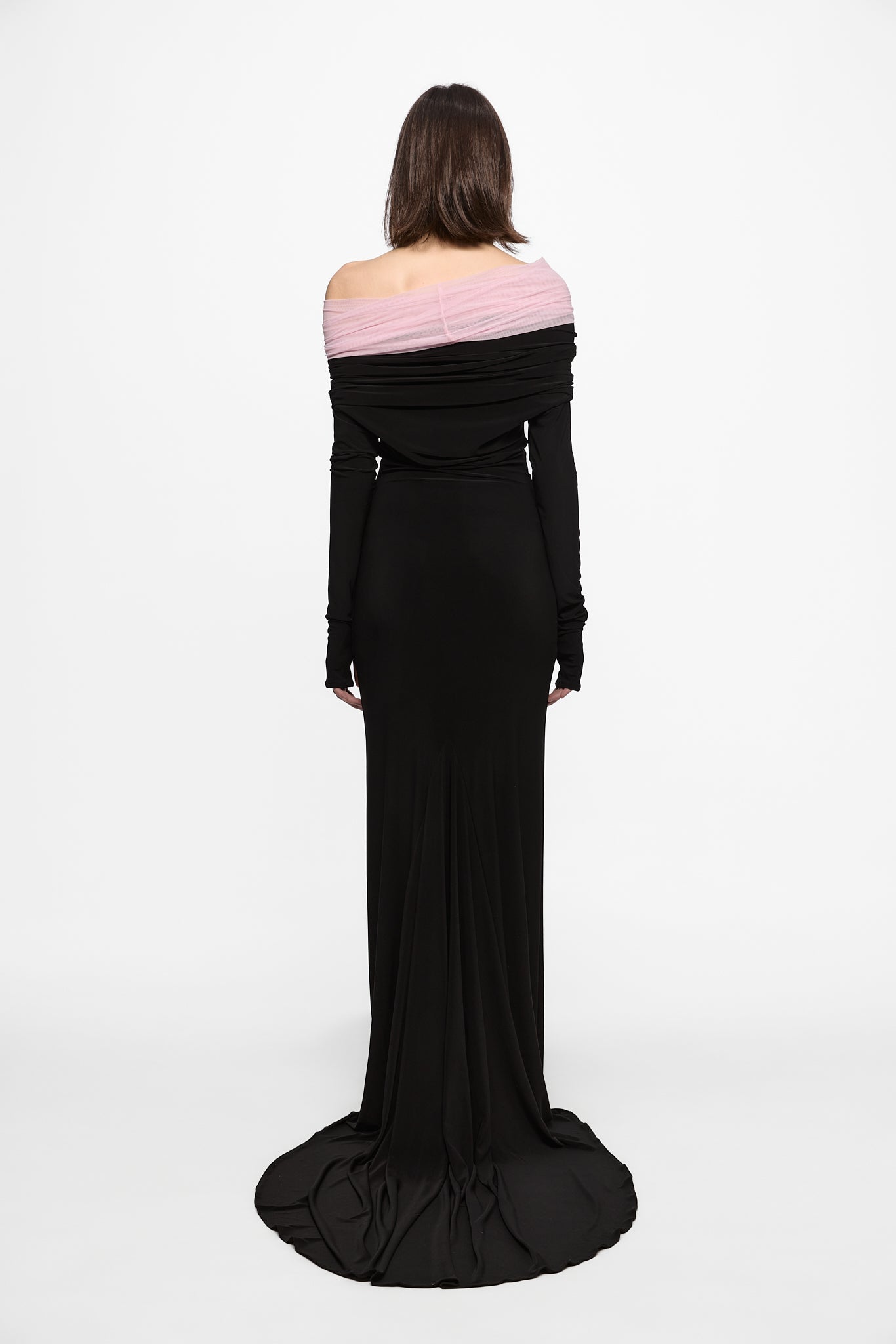 ATU Body Couture Crown robe longue noire tulle rose S