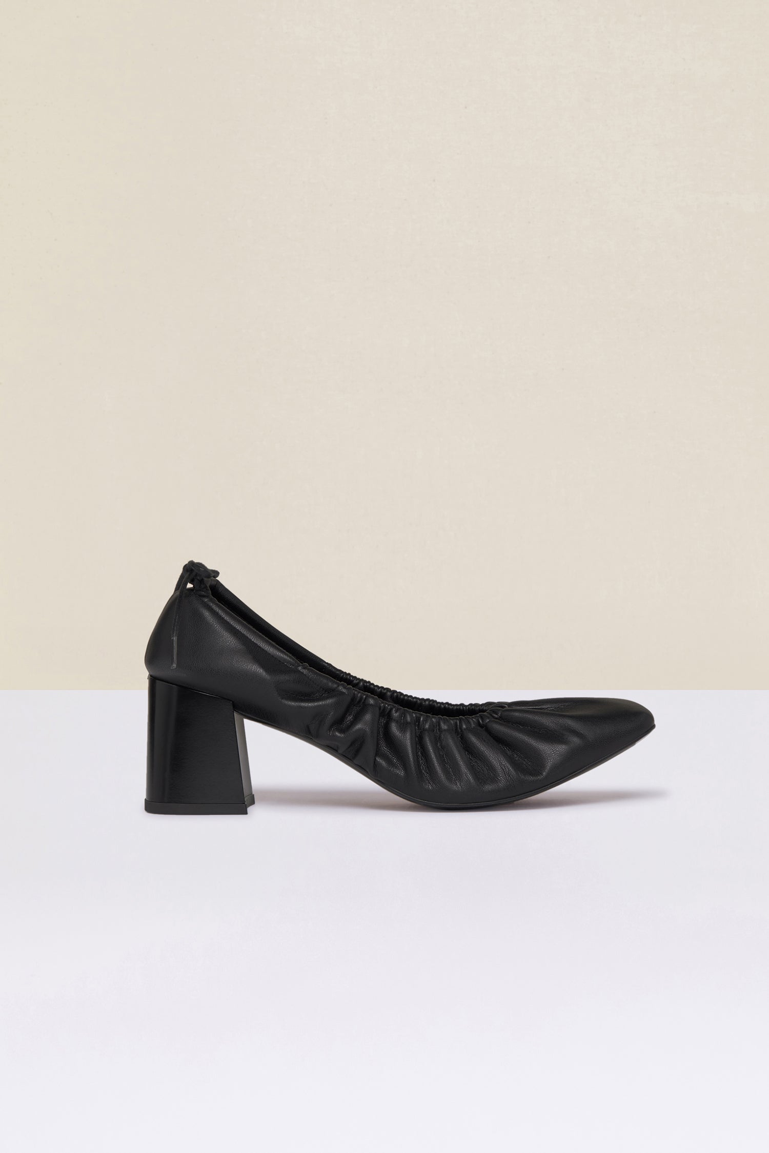 Patou FO005 escarpins cuir vegan noirs talon bloc