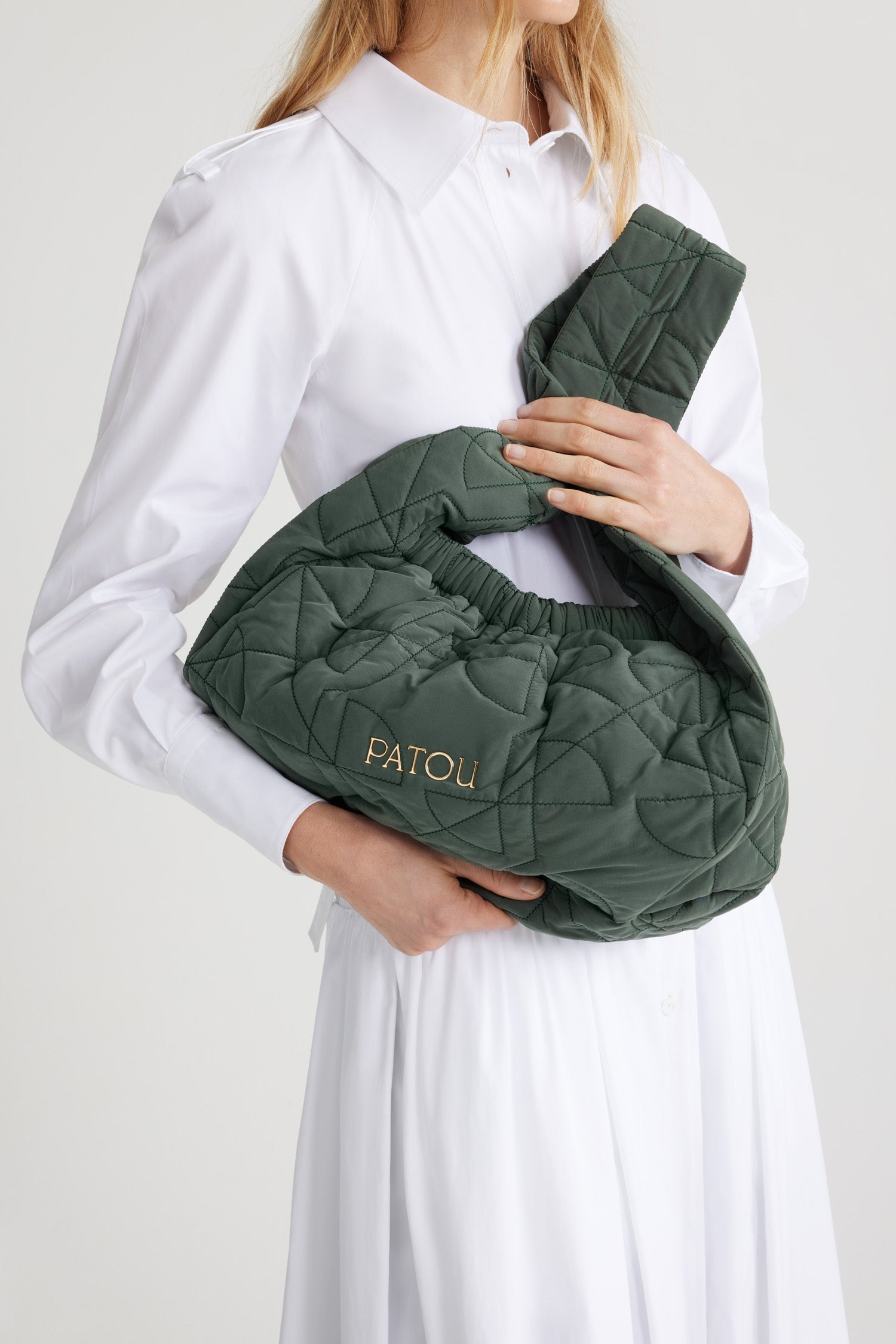 Patou Le Biscuit AC0550188754B sac vert nylon matelassé large
