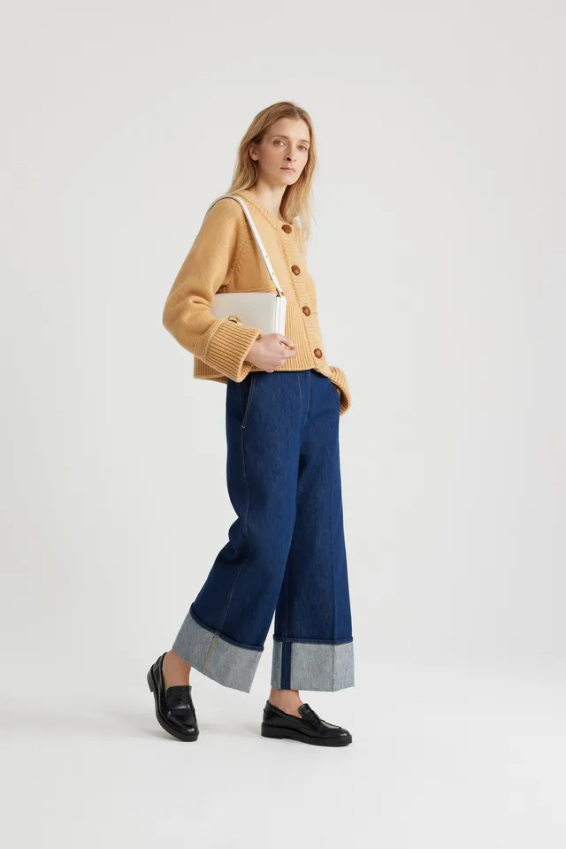 Patou KN194 cardigan laine cachemire beige doré