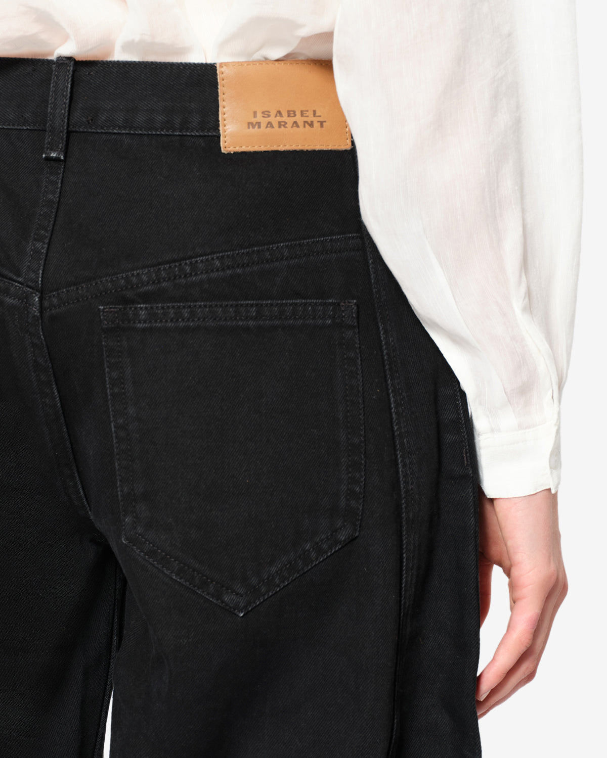 Isabel Marant Oriane jean noir délavé coupe barrel