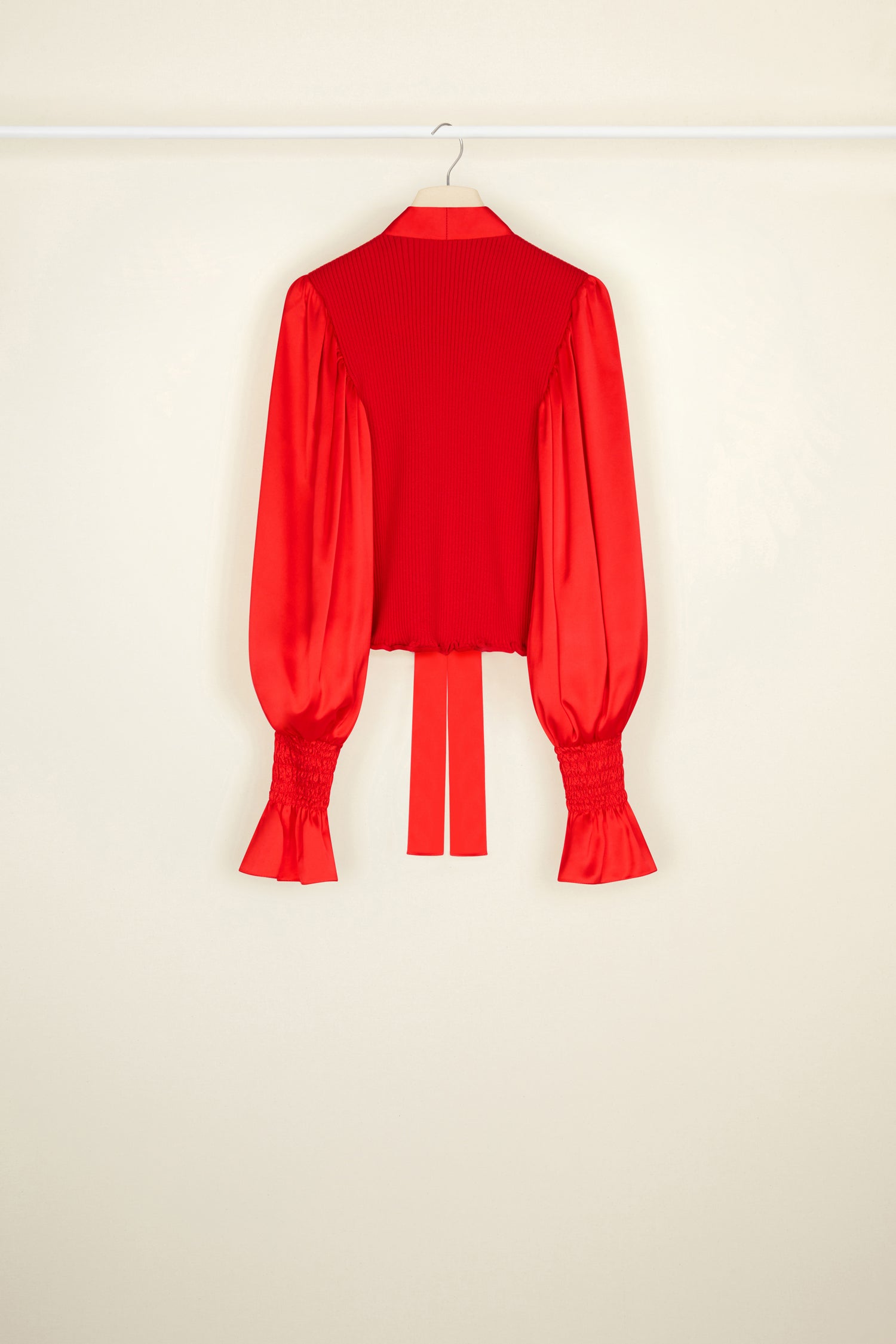 Patou A21BL014 blouse satin laine manches bouffantes Poppy