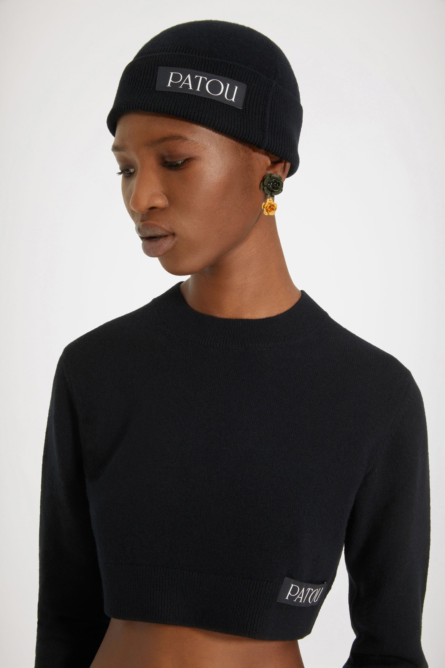 Patou AC039 bonnet laine noir flacon