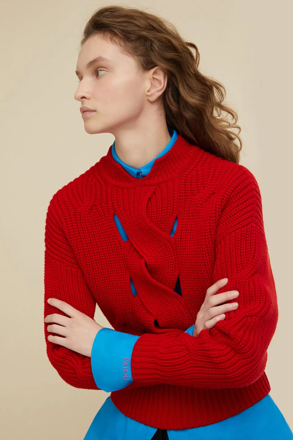 Patou KN0528038302R pull torsadé rouge poppy cropped