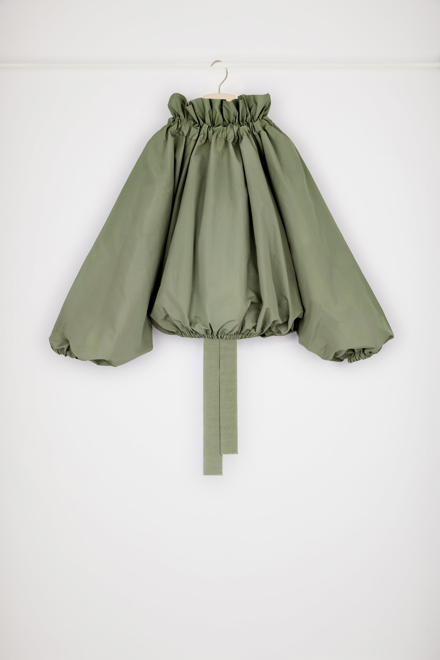 Patou TO017 top vert Loden faille recyclée manches chauve-souris