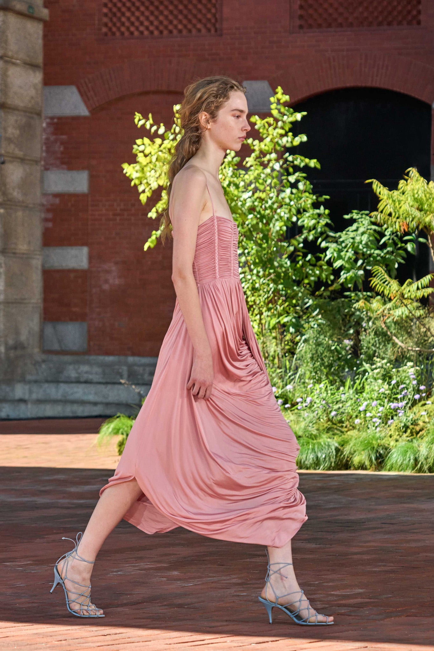 Ulla Johnson Antonia robe drapée Peony jersey midi