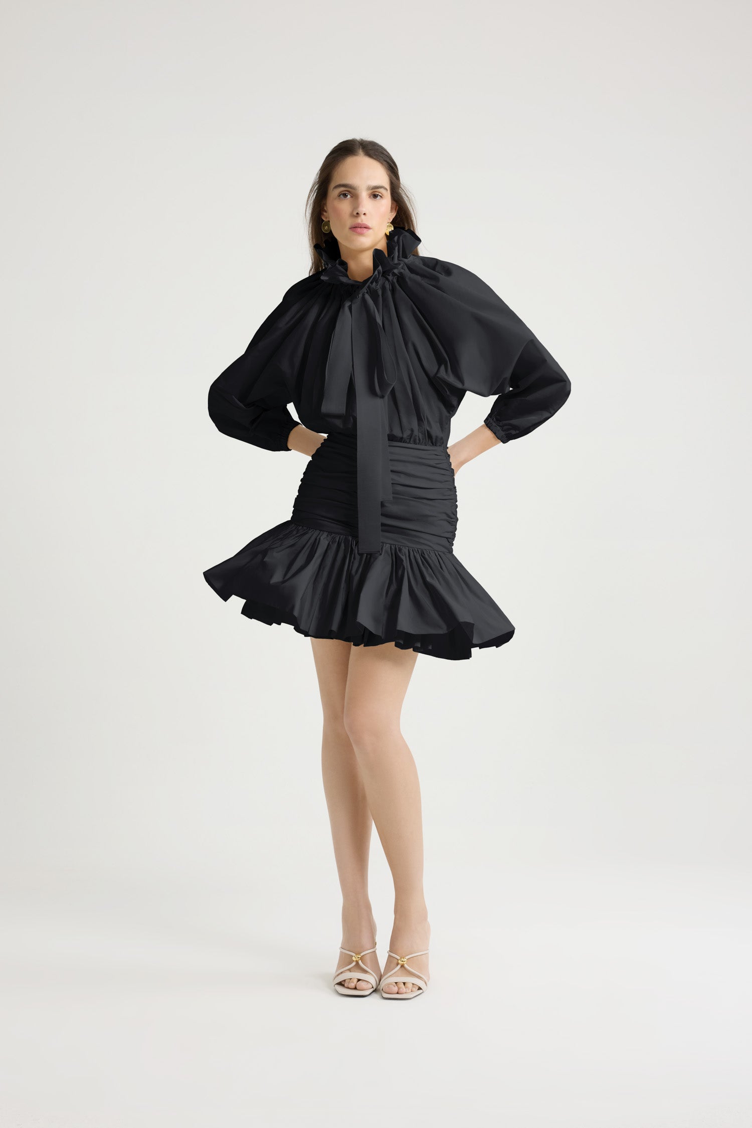 Patou DR175 robe mini faille noire recyclée volants