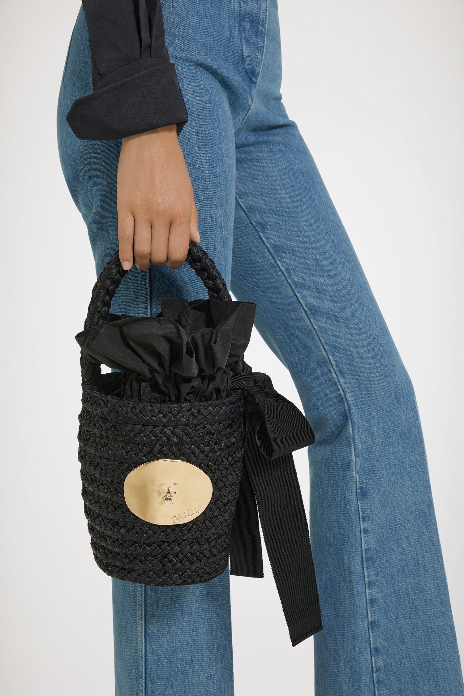 Patou Bucket P24AC0610140999B sac raphia Noir