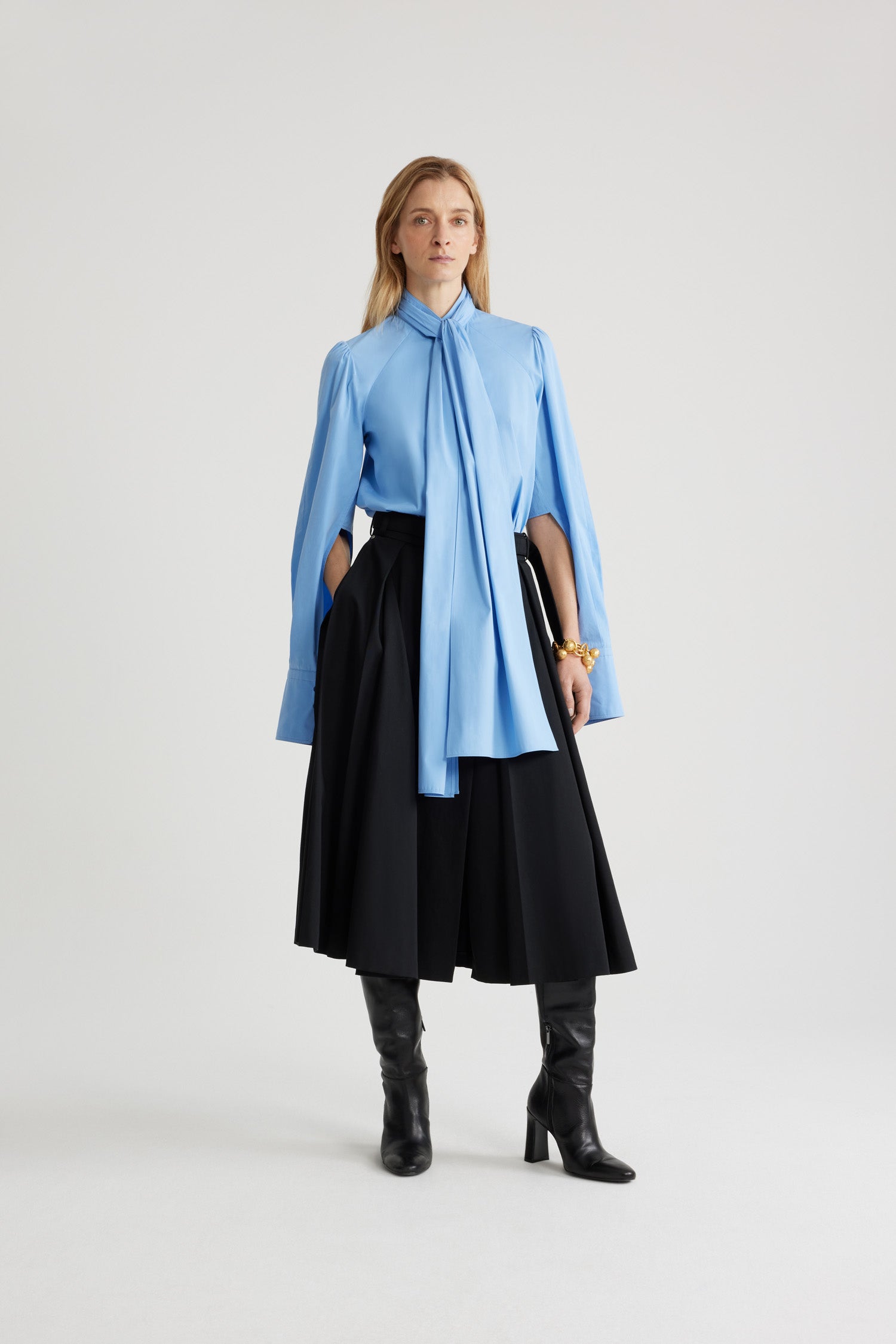 Patou H24BL0340017636B blouse bleu coton lavallière