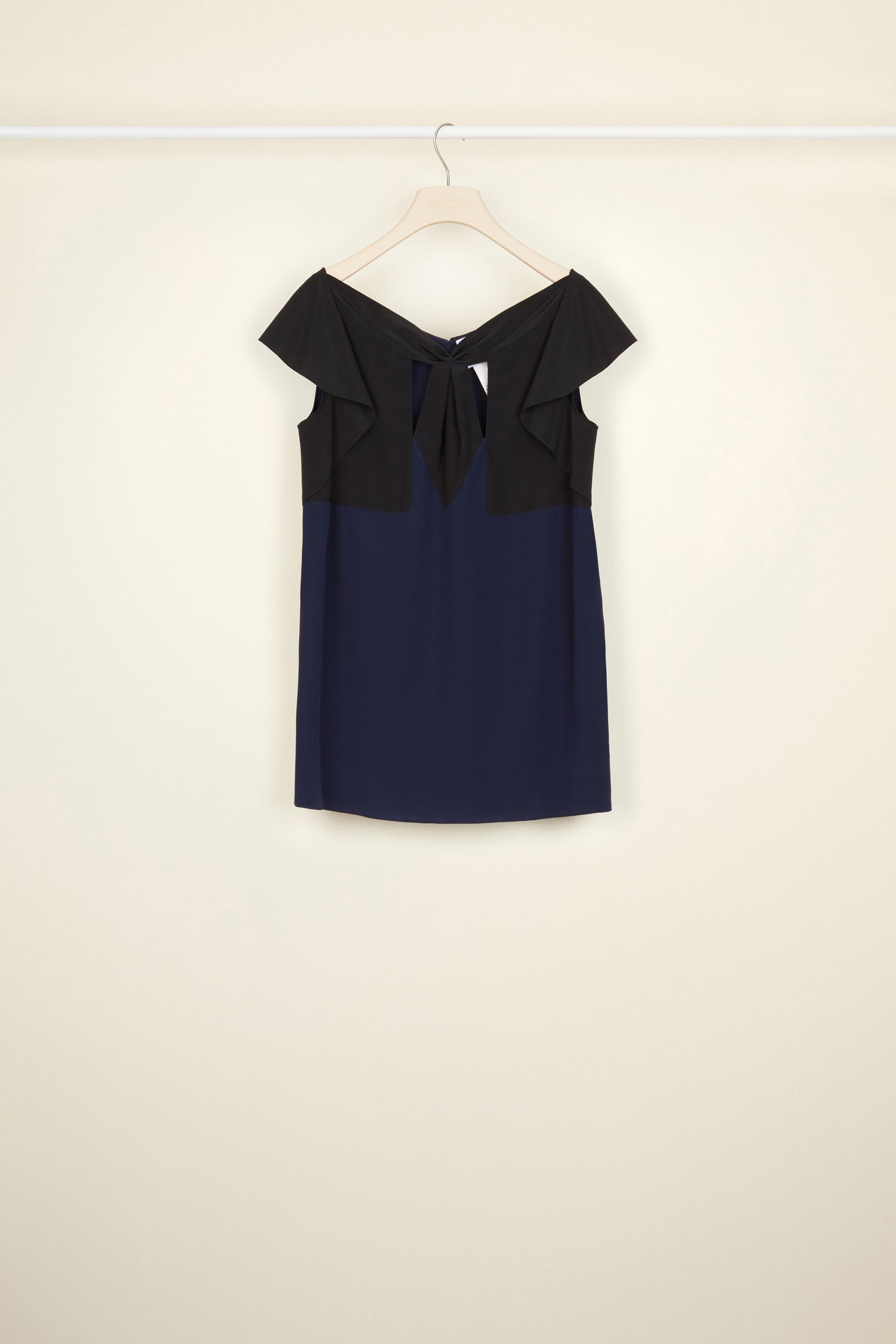 Patou Tops A20TO0150013699N top soie bleu marine noir
