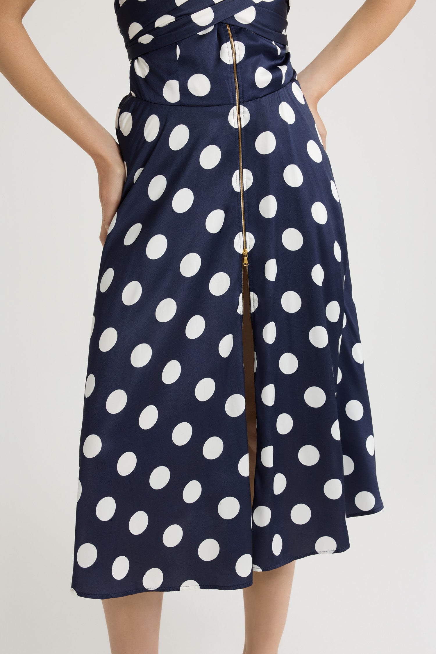 Patou robe P25DR16102075064 satin Navy Polka Dots midi