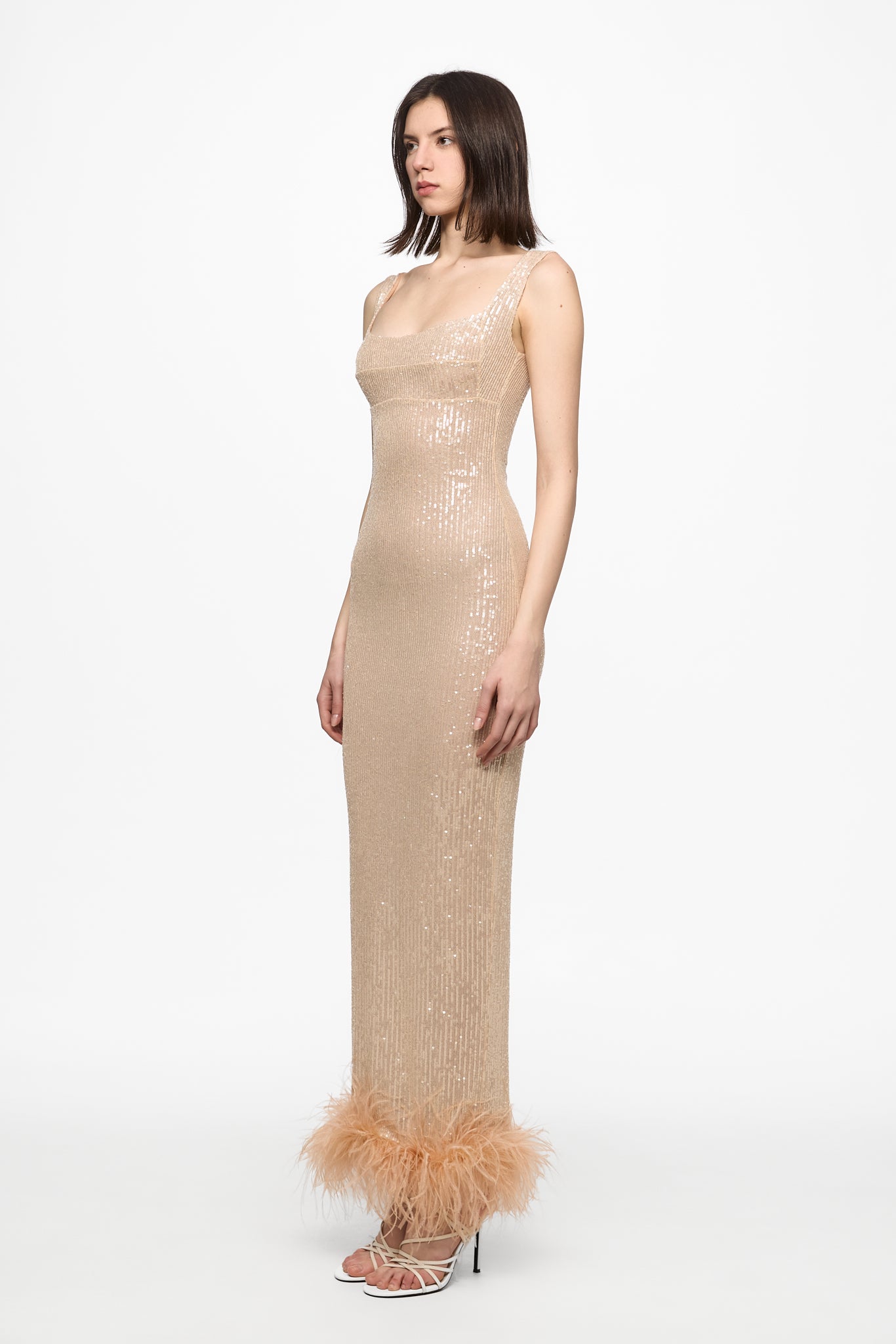ATU Body Couture Sequins robe midi sequins nude plumes col montant