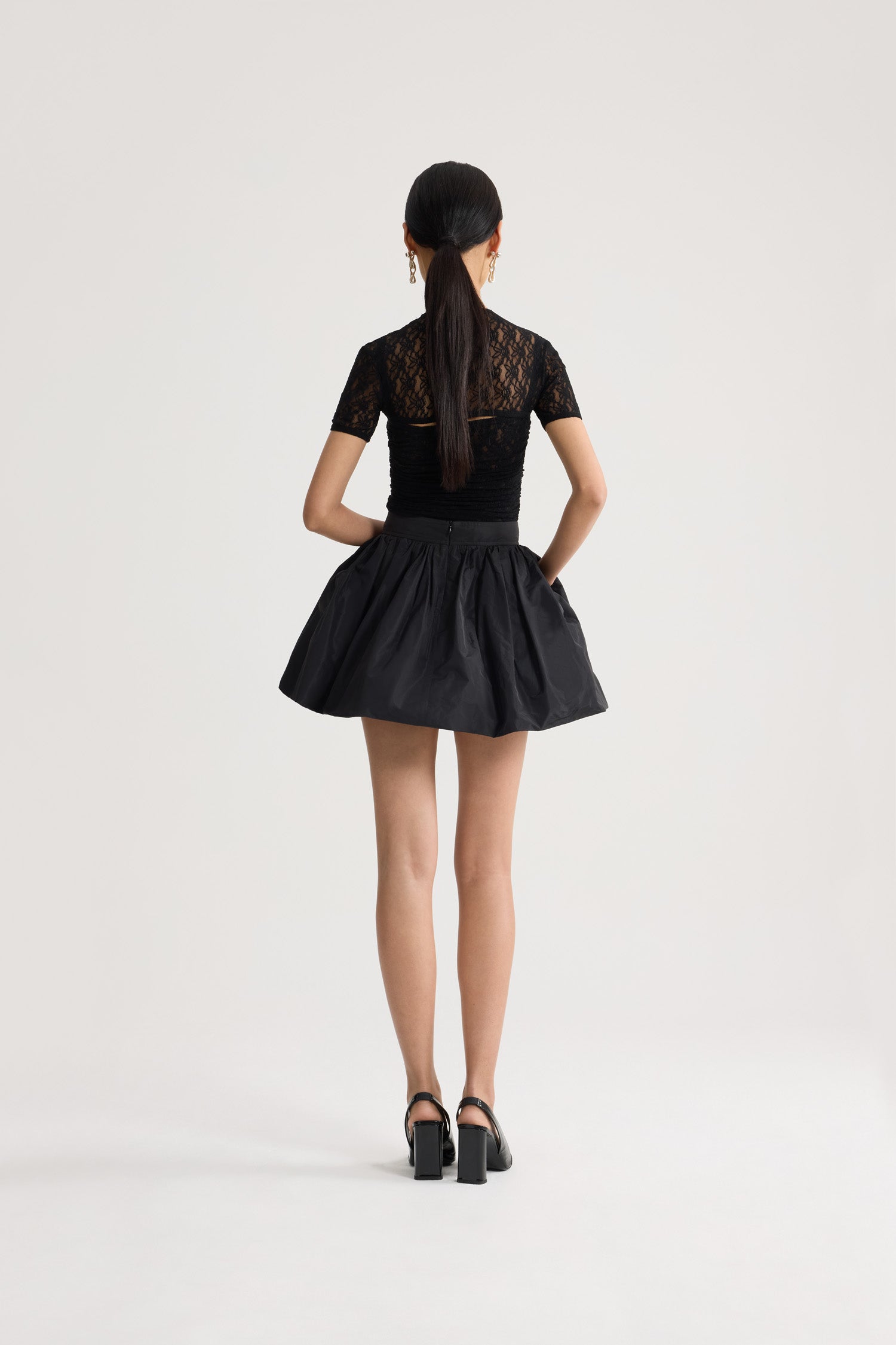 Patou JE242 top twinset dentelle noir